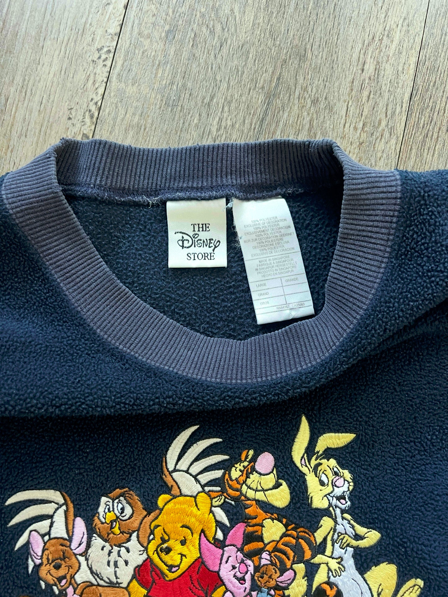 873 -Navy Sherpa 100 Acre Wood Friends Pullover - L