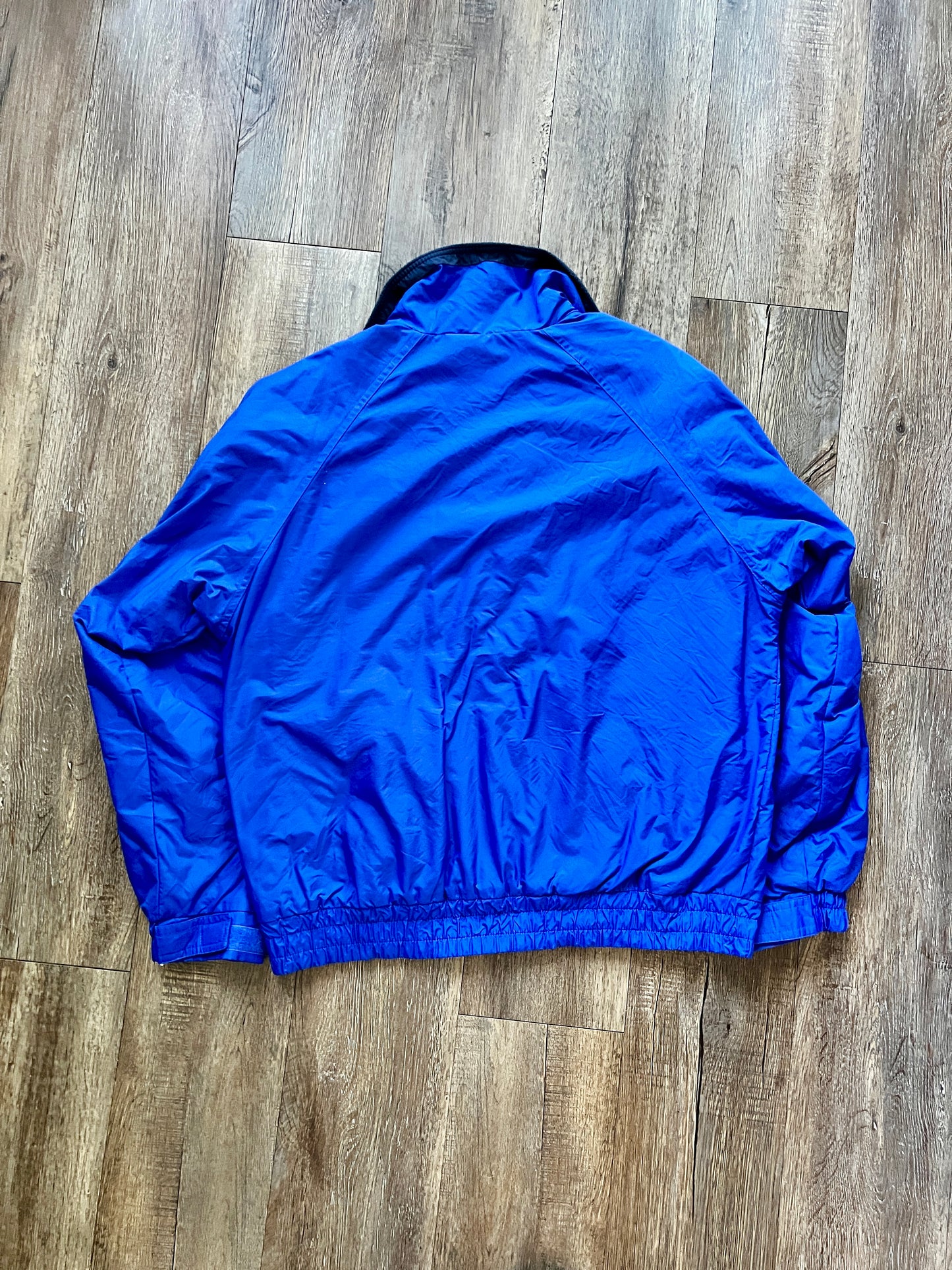 616 - EPCOT 2012 Candlelight Processional Choir Member Sample Jacket - M