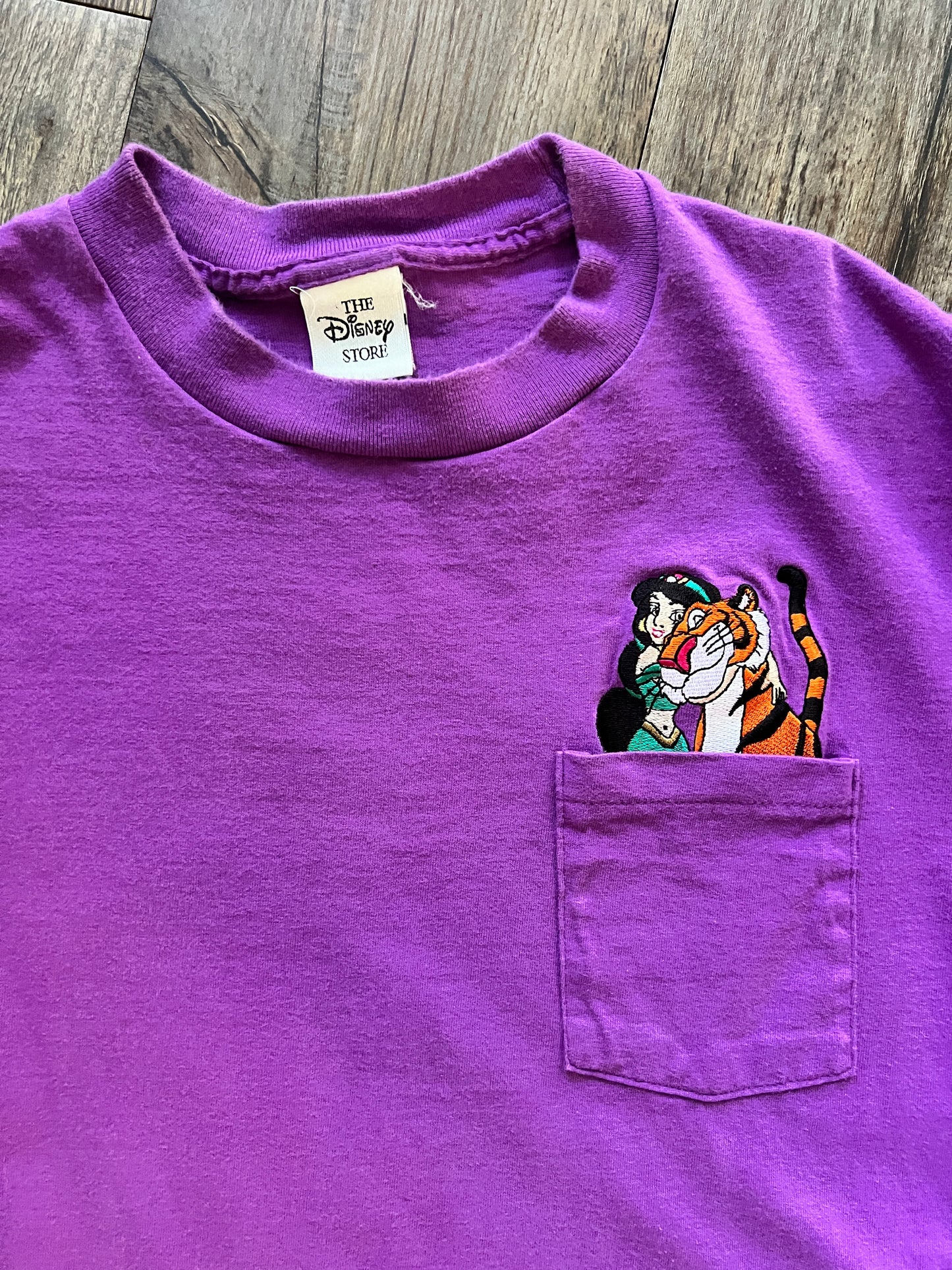 645 -Purple Embroidered Jasmine & Rajah Pocket Tee - XL