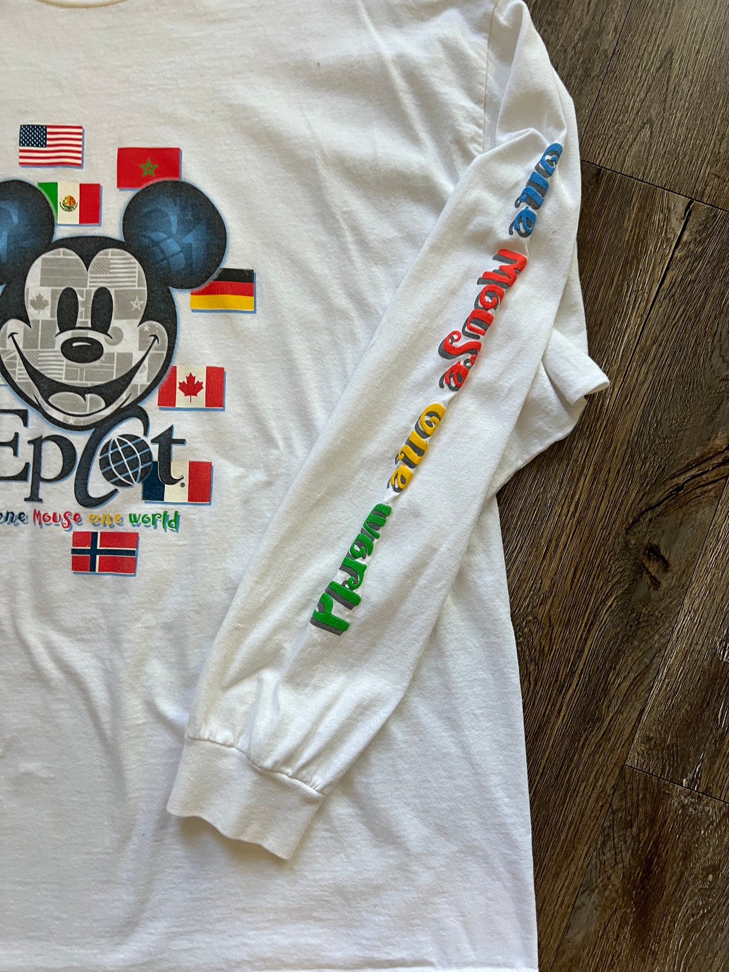652 -White EPCOT One Mouse One World Long Sleeve - 2X
