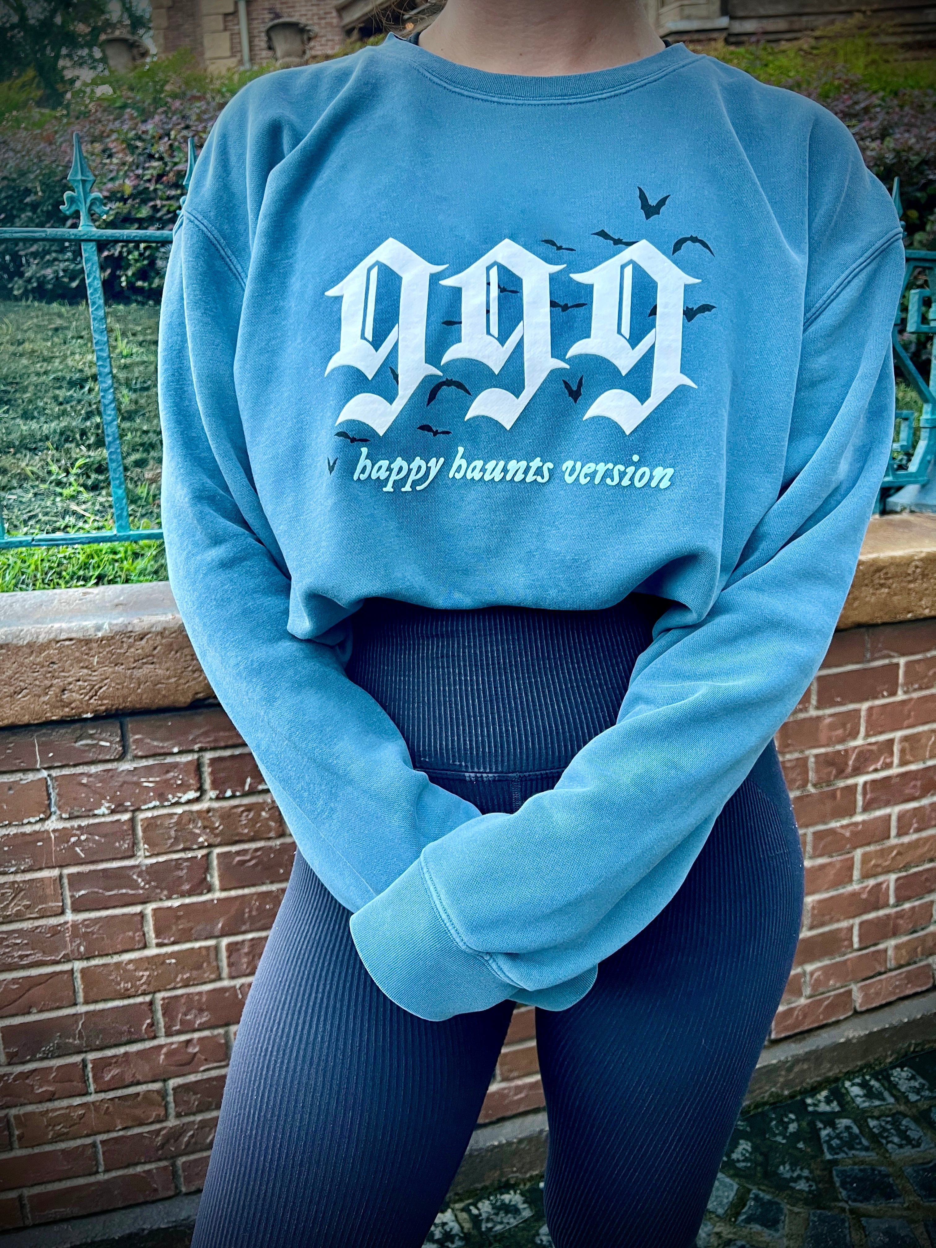 999 Happy Haunts Version Crewneck BOOBERRY