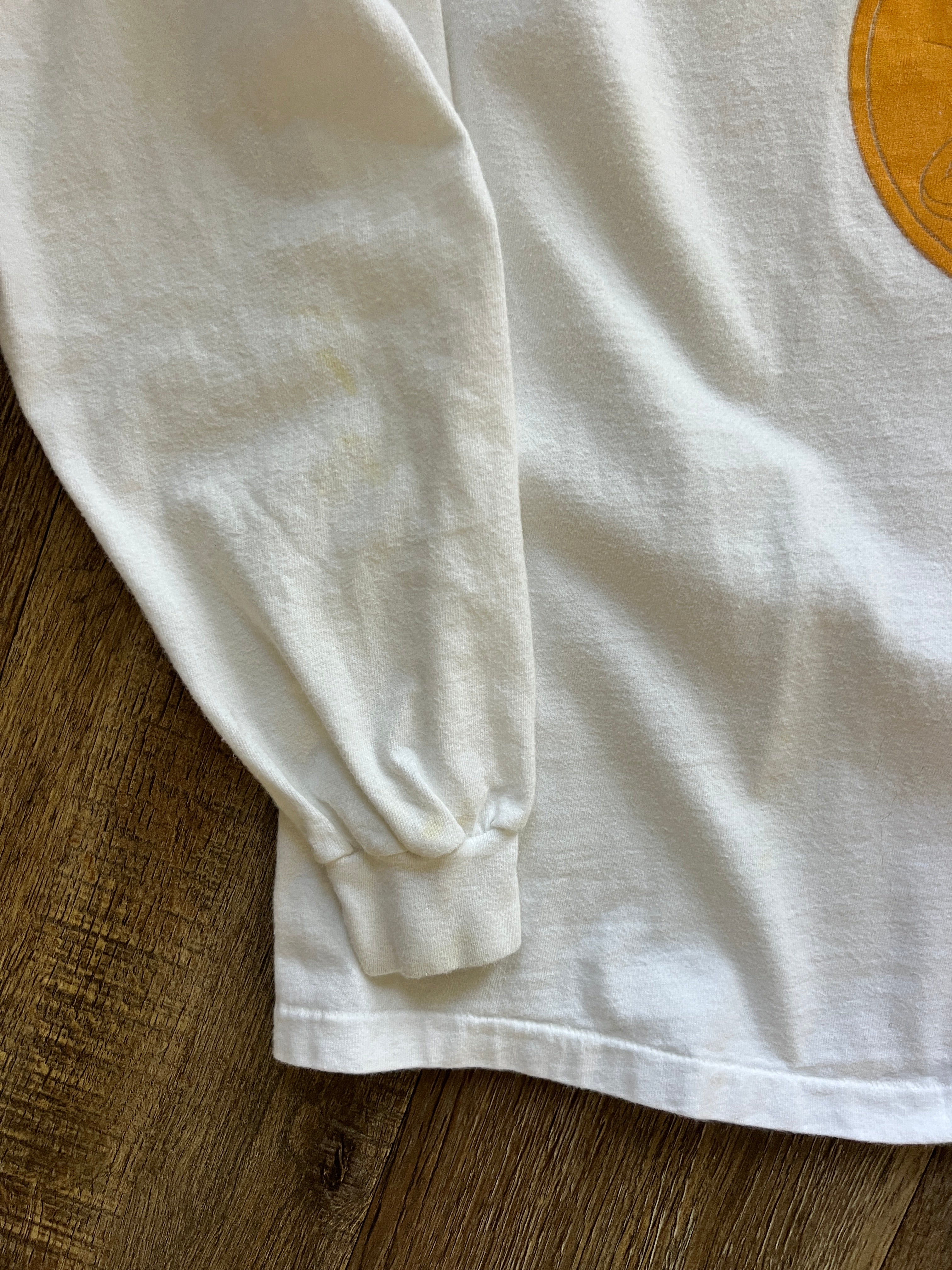1247 -White 1994 WDW Marathon Staff Shirt - L