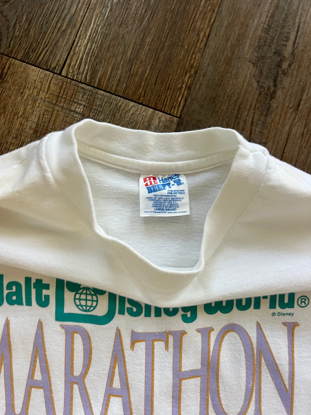 1247 -White 1994 WDW Marathon Staff Shirt - L