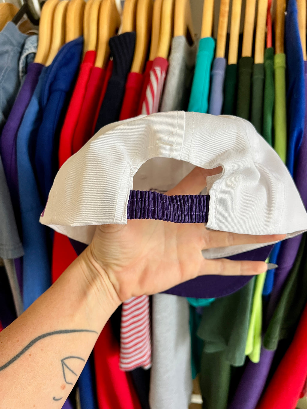 239 - White WTP Photo Frame Hat