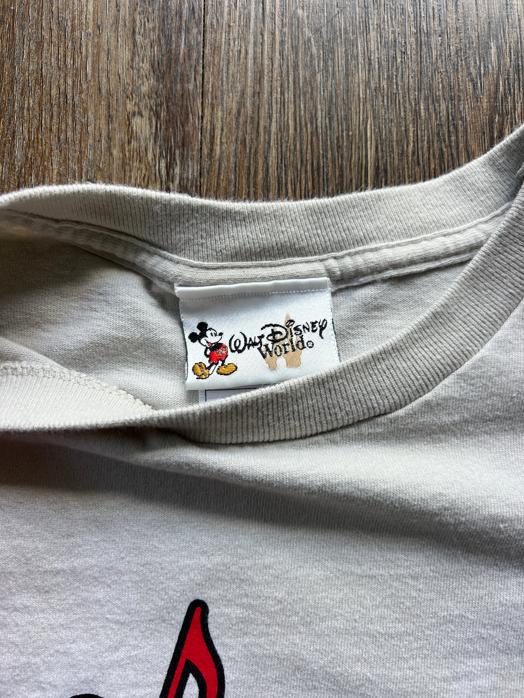 15 -Tan WDW Parks All-Star Music Resort Music Note Tee SZ XL