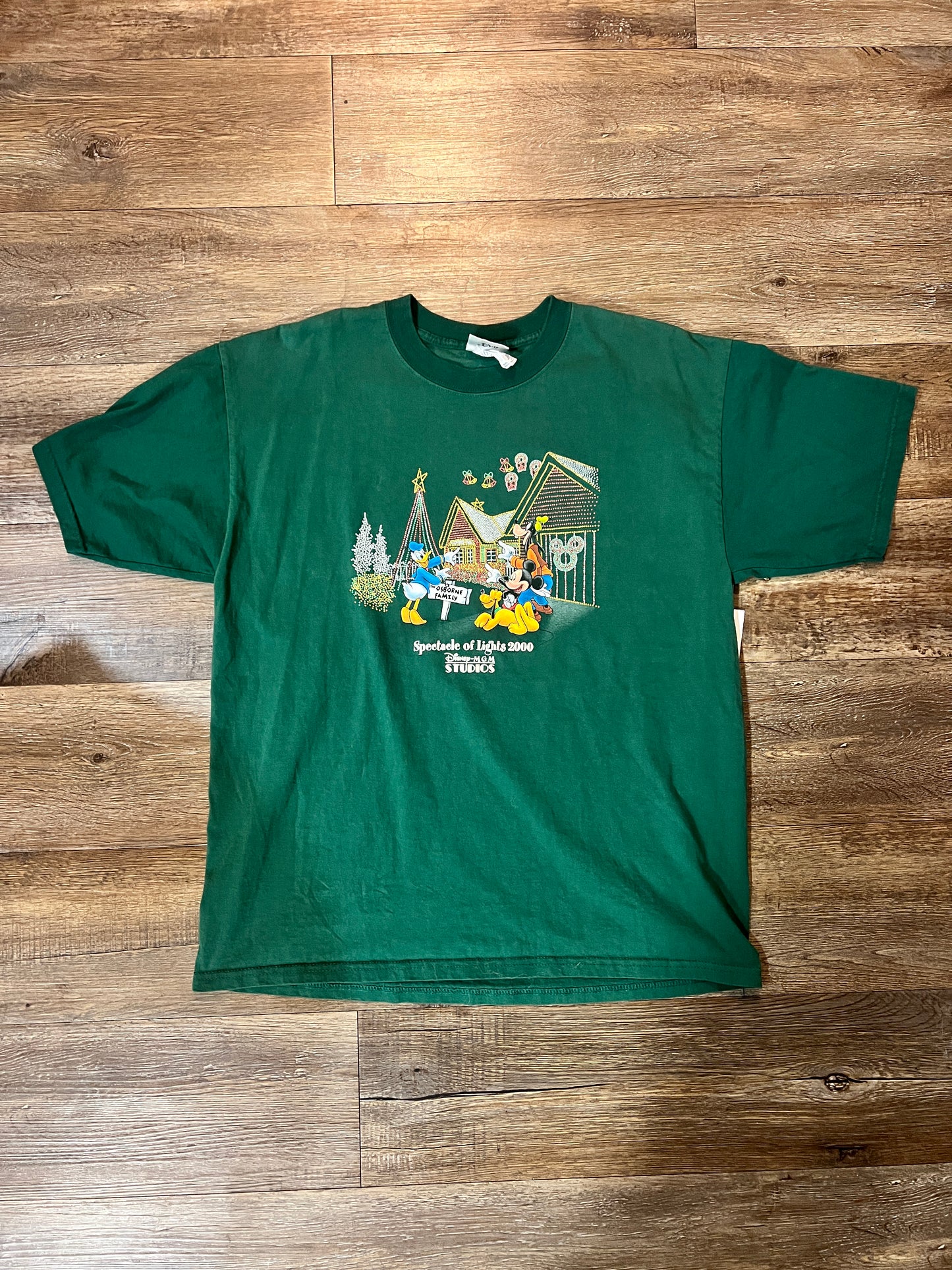 805 -Green MGM Studios Spectacle of Lights Tee - L