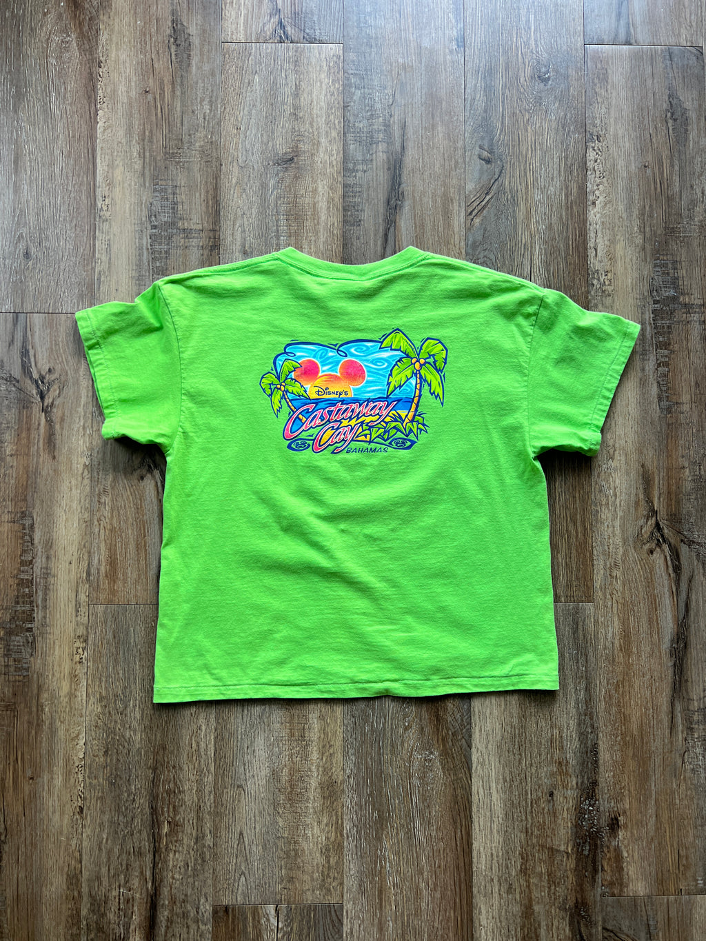 39 -Lime Green Disney Cruise Line Castaway Cay The Bahamas Tee SZ L