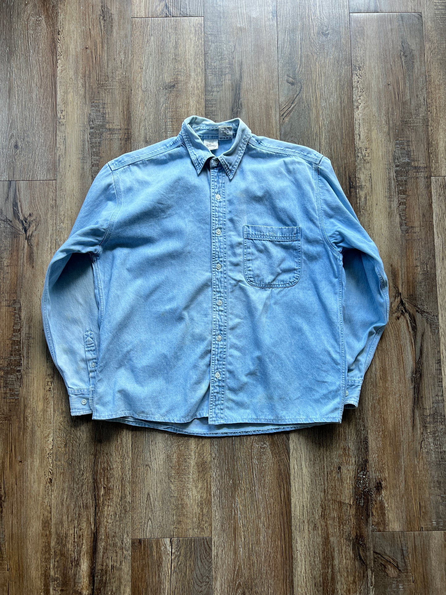 44 -Denim 101 Dalmatians Embroidered Button Up SZ M