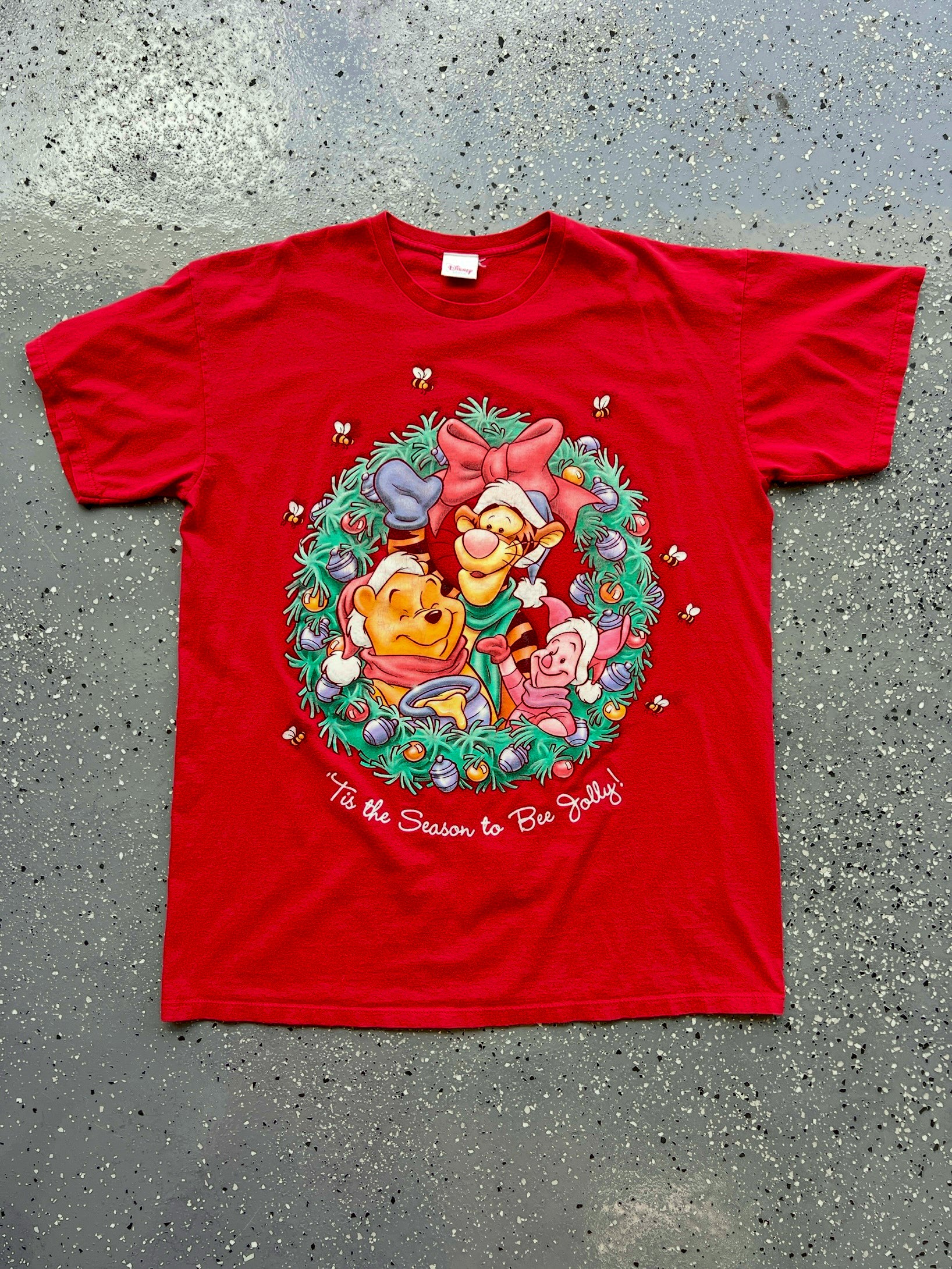 1483 - Red Hundred Acre Wood Wreath 'Tis the Season Tee - OSFA