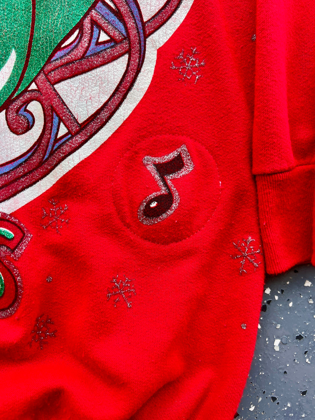 1489 - Red Santa Mickey & Minnie Merry Christmas Sleigh Crewneck - M