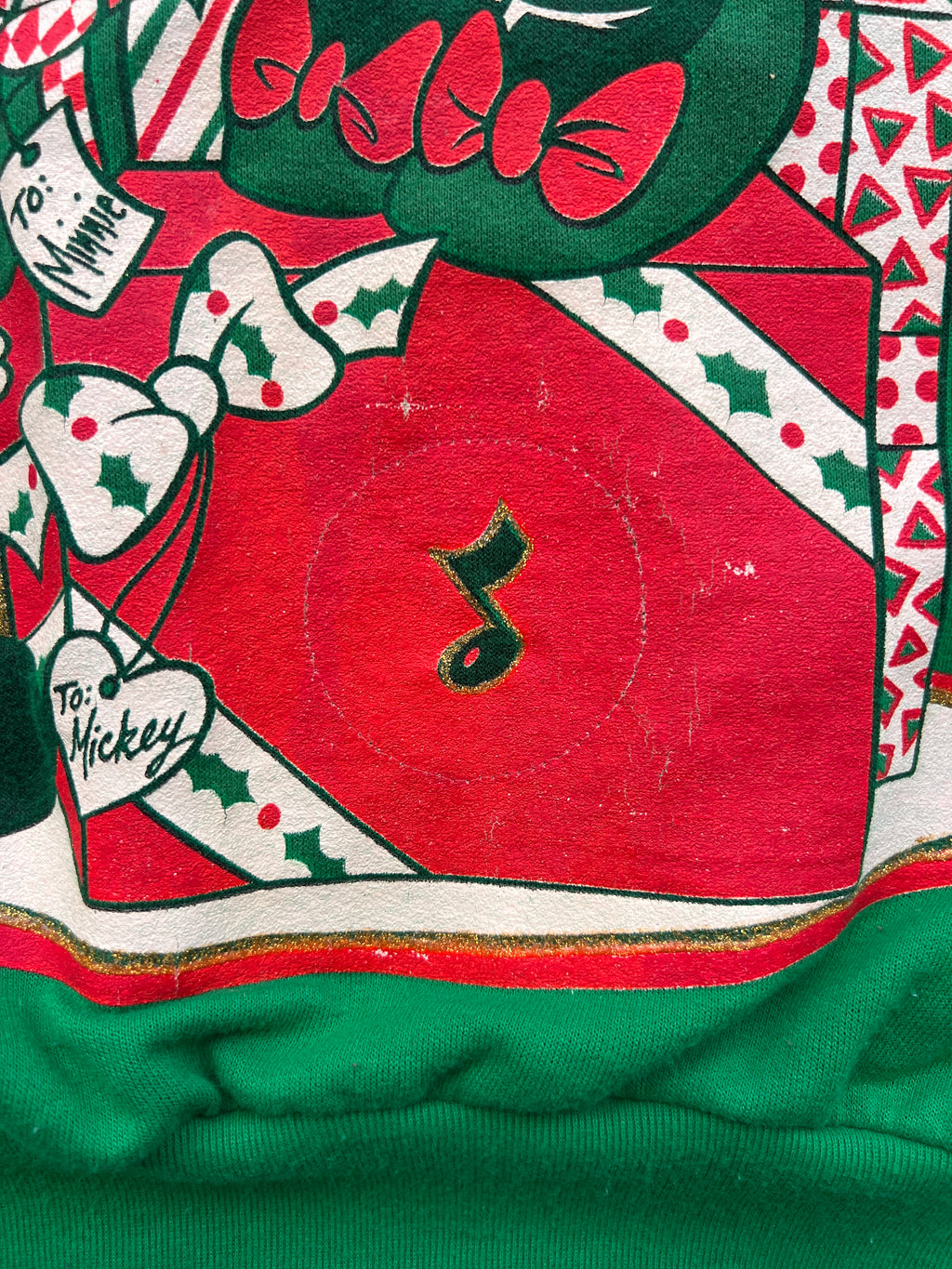 1496 - Green Santa Mickey & Minnie 'Tis the Season Mistletoe Crewneck - M