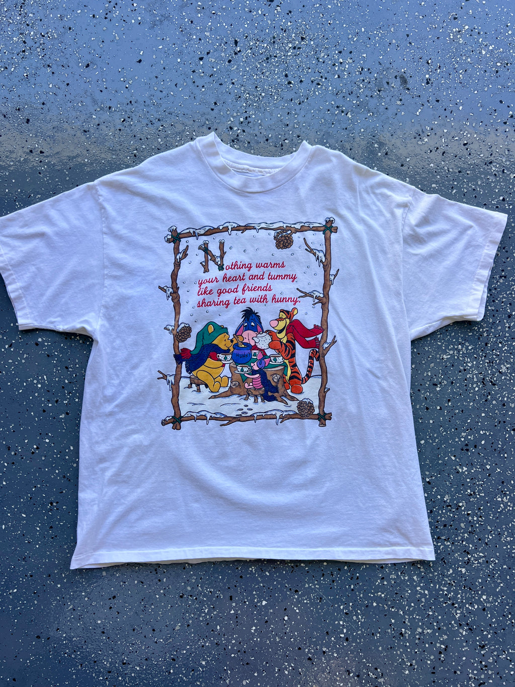 1500 - White Winnie The Pooh & Friends Holiday Tea Party Tee - NT / XL