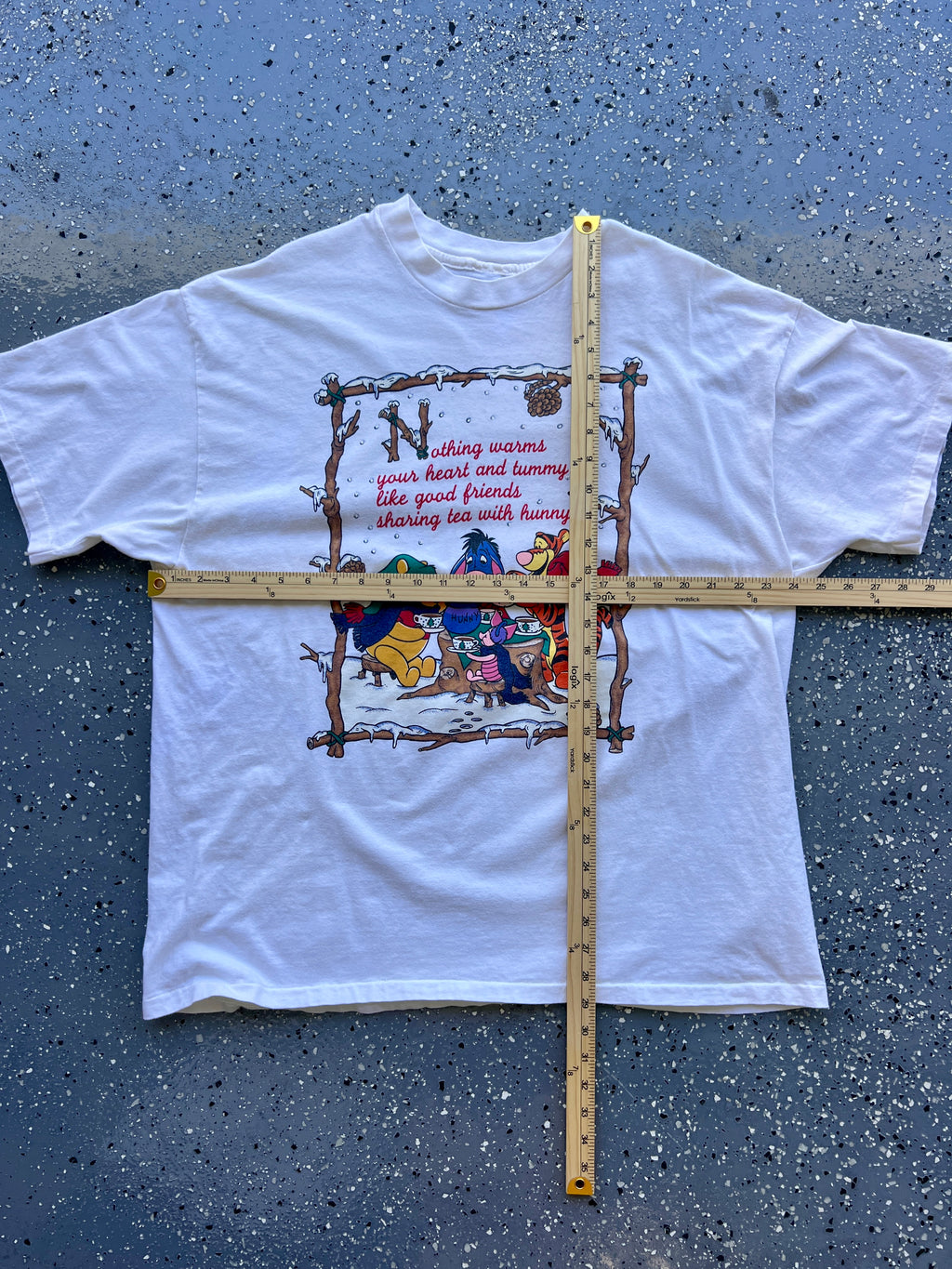 1500 - White Winnie The Pooh & Friends Holiday Tea Party Tee - NT / XL