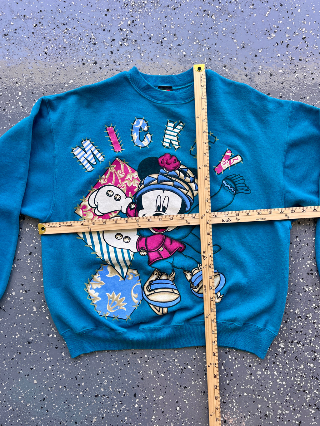 1508 - Blue Skiing Mickey Crewneck - NT / L