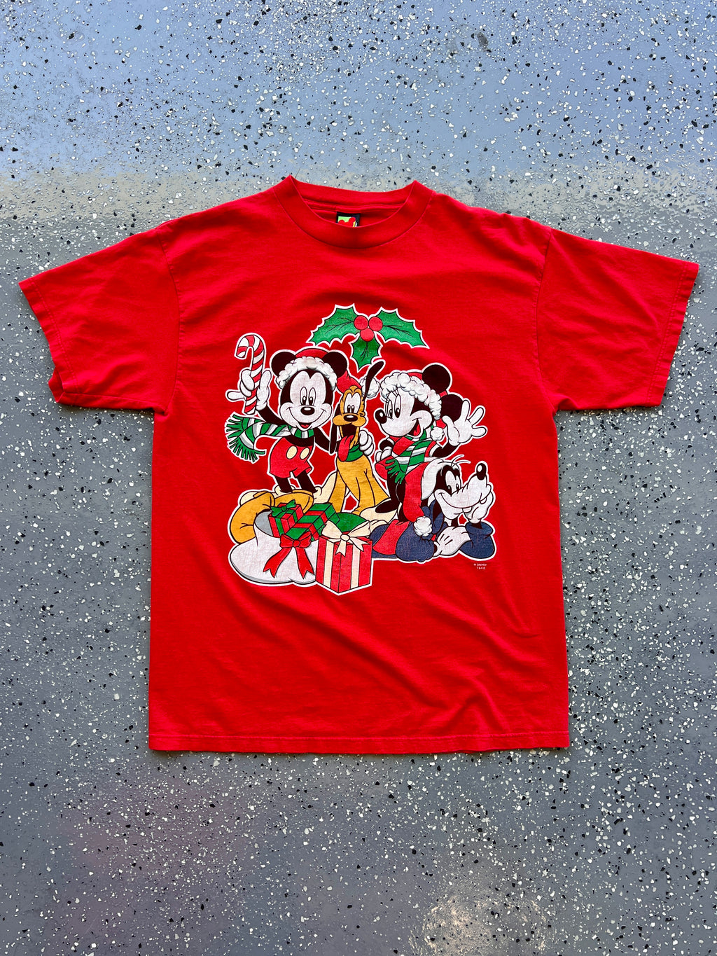 1510 - Red Mickey, Minnie, & Pluto Holiday Gift Tee - OSFA