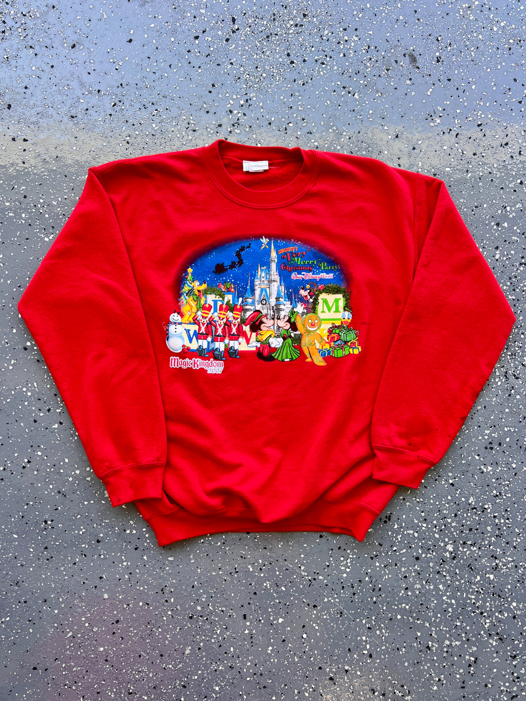1512 - Red 2007 Mickey's Very Merry Christmas Party Crewneck - L