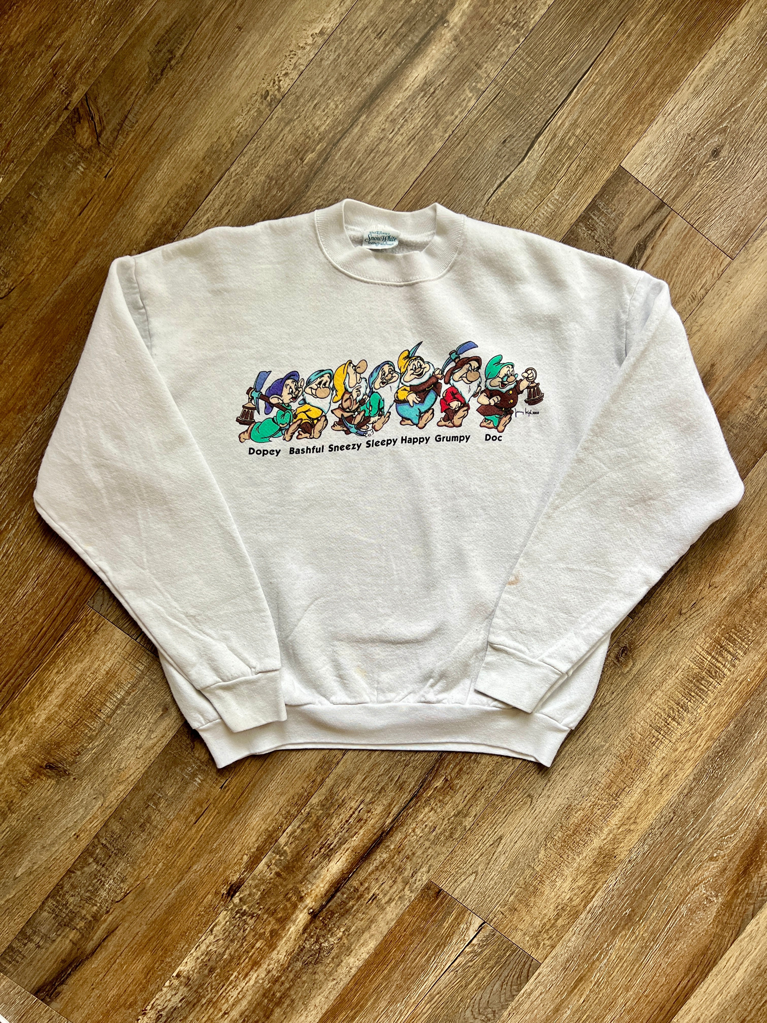 269 -White Jerry Leigh Seven Dwarfs Walking Crewneck - L