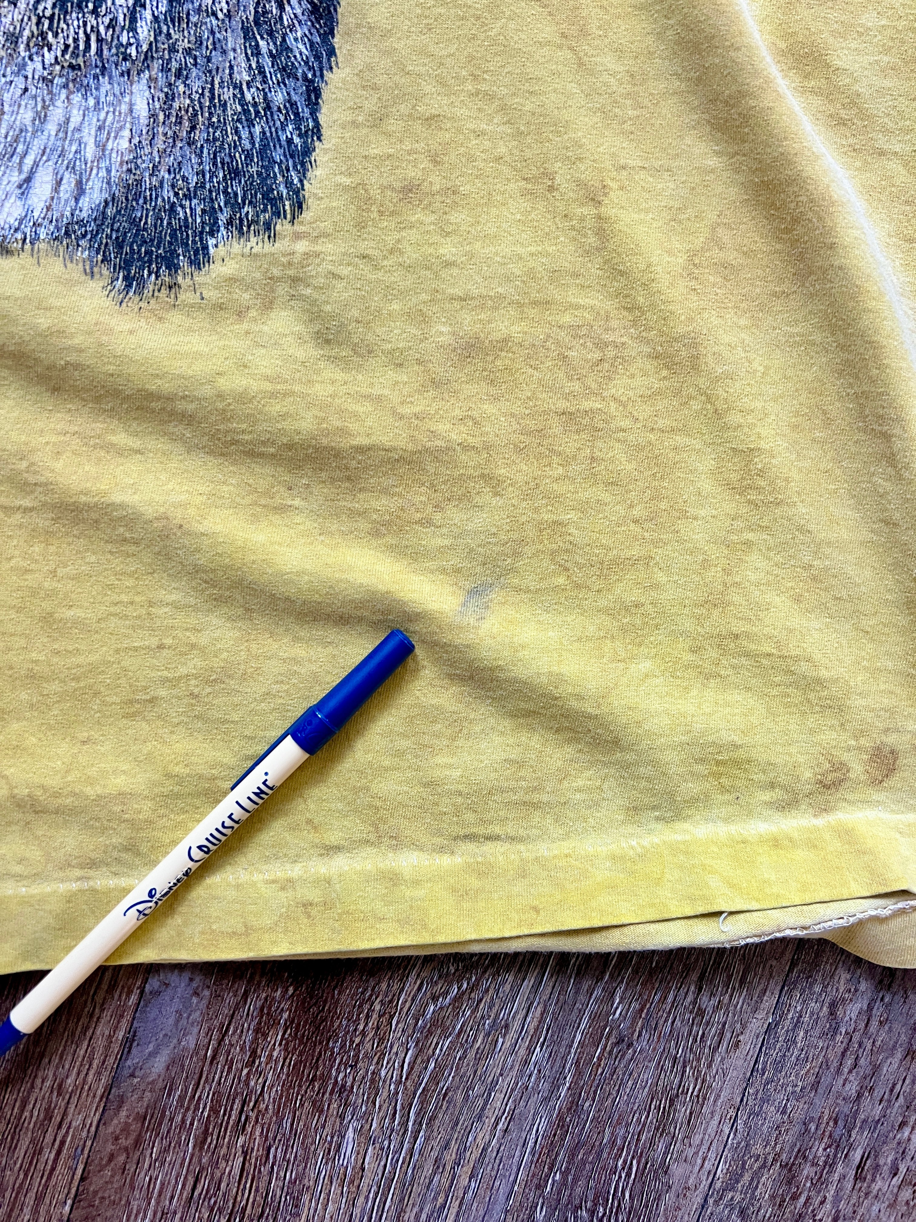 863 - Yellow Wilderness Lodge Wolf Shirt - XL