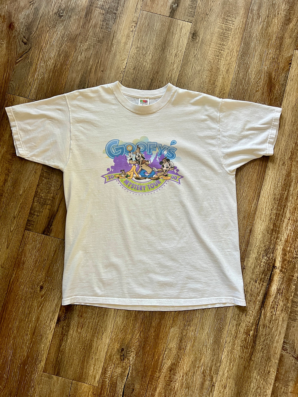 865 -White 2000 Goofy's Mystery Tour Shirt - XL