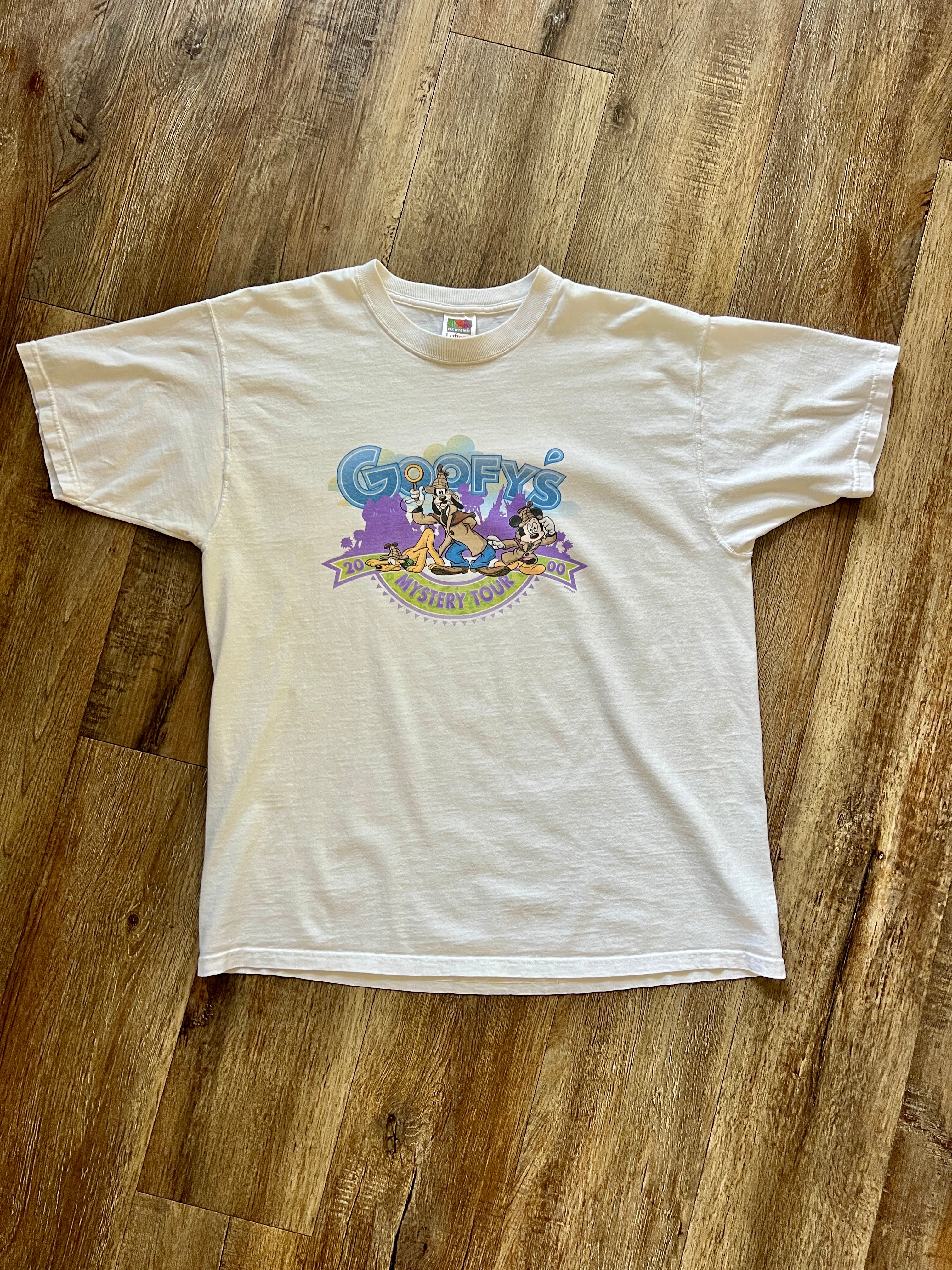 865 -White 2000 Goofy's Mystery Tour Shirt - XL