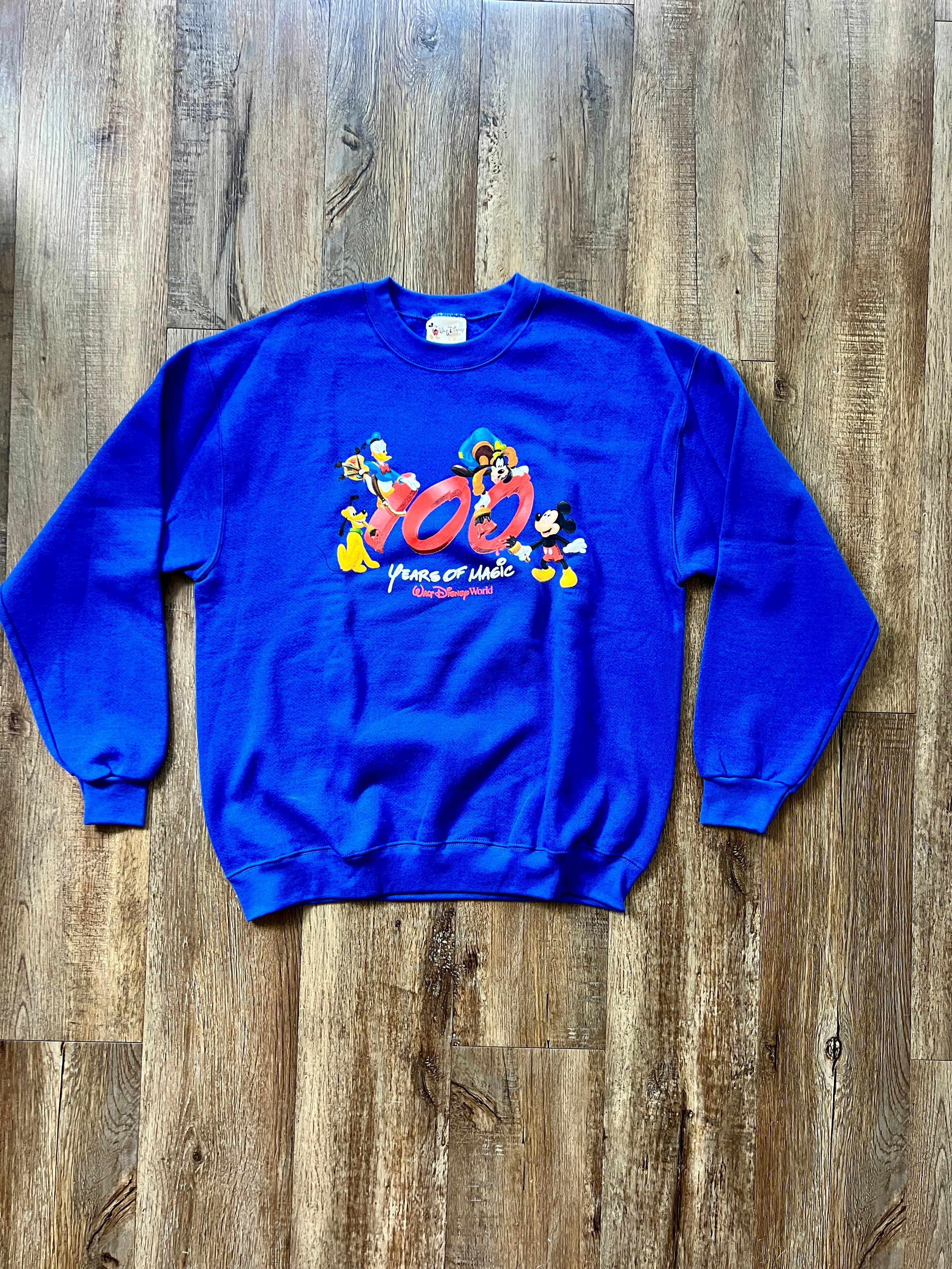 130 -Blue Embroidered Walt Disney World 3/4 Sleeve Pullover
