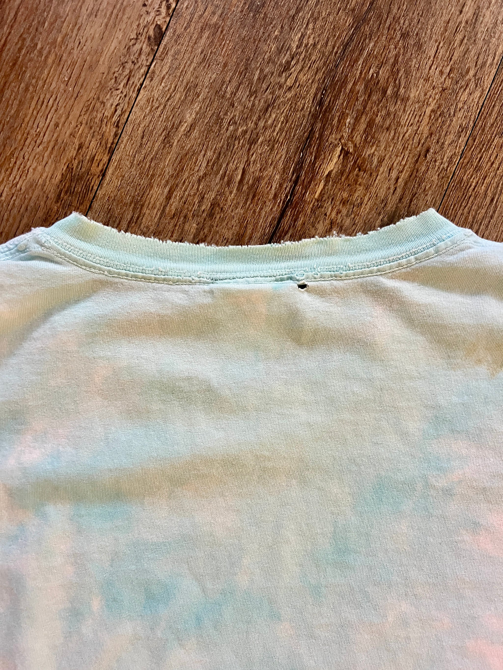 880 -Blue Tie-Dye Grizzly River Run Raft Shirt - XL