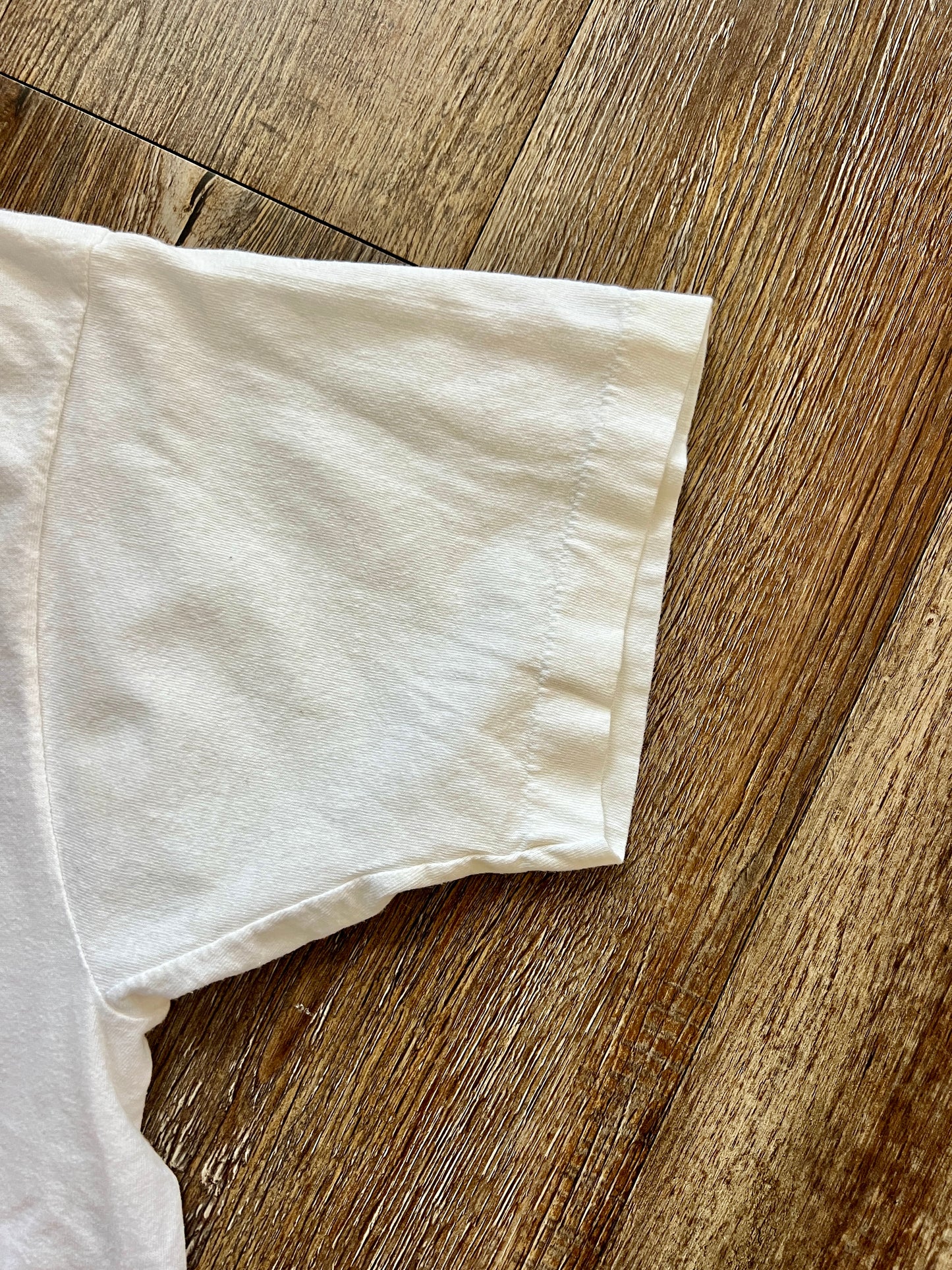 897 -White Embroidered Cowboy Mickey Pocket Shirt - XL