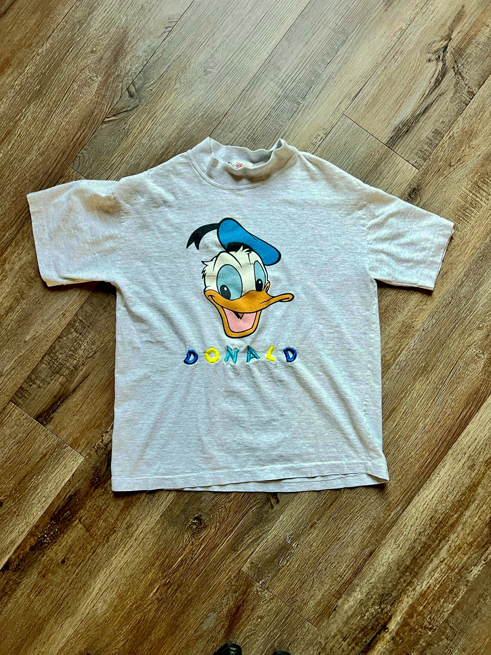 291 -Grey Embroidered Donald Duck Tee - M