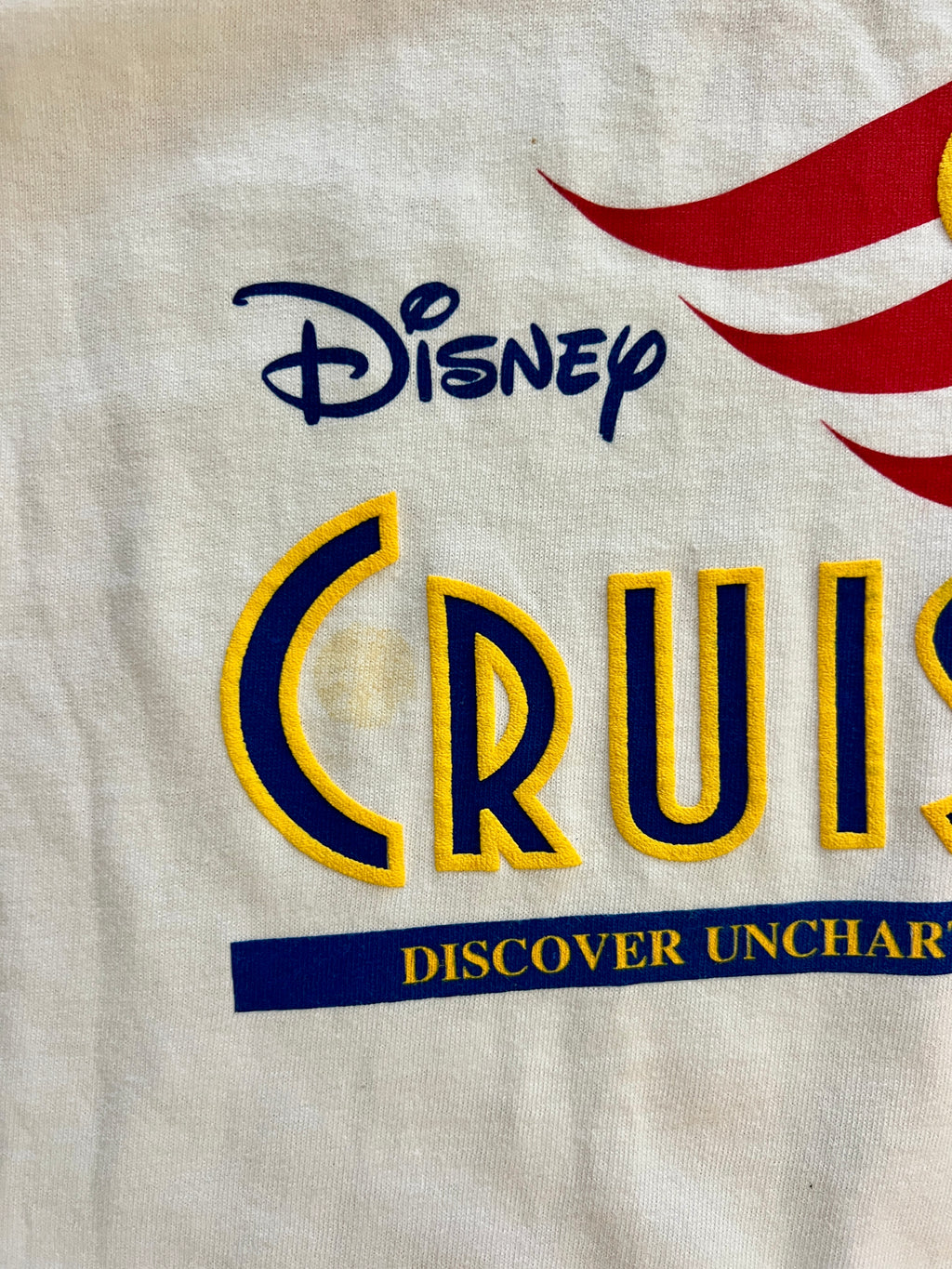 911 -White NWT Disney Cruise Line Logo Discover Uncharted Magic 1998 Shirt - M