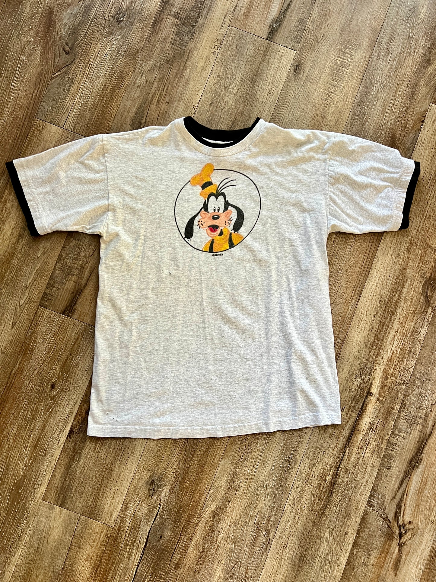 915 -Grey Double Collar Yellow Goofy Shirt - L