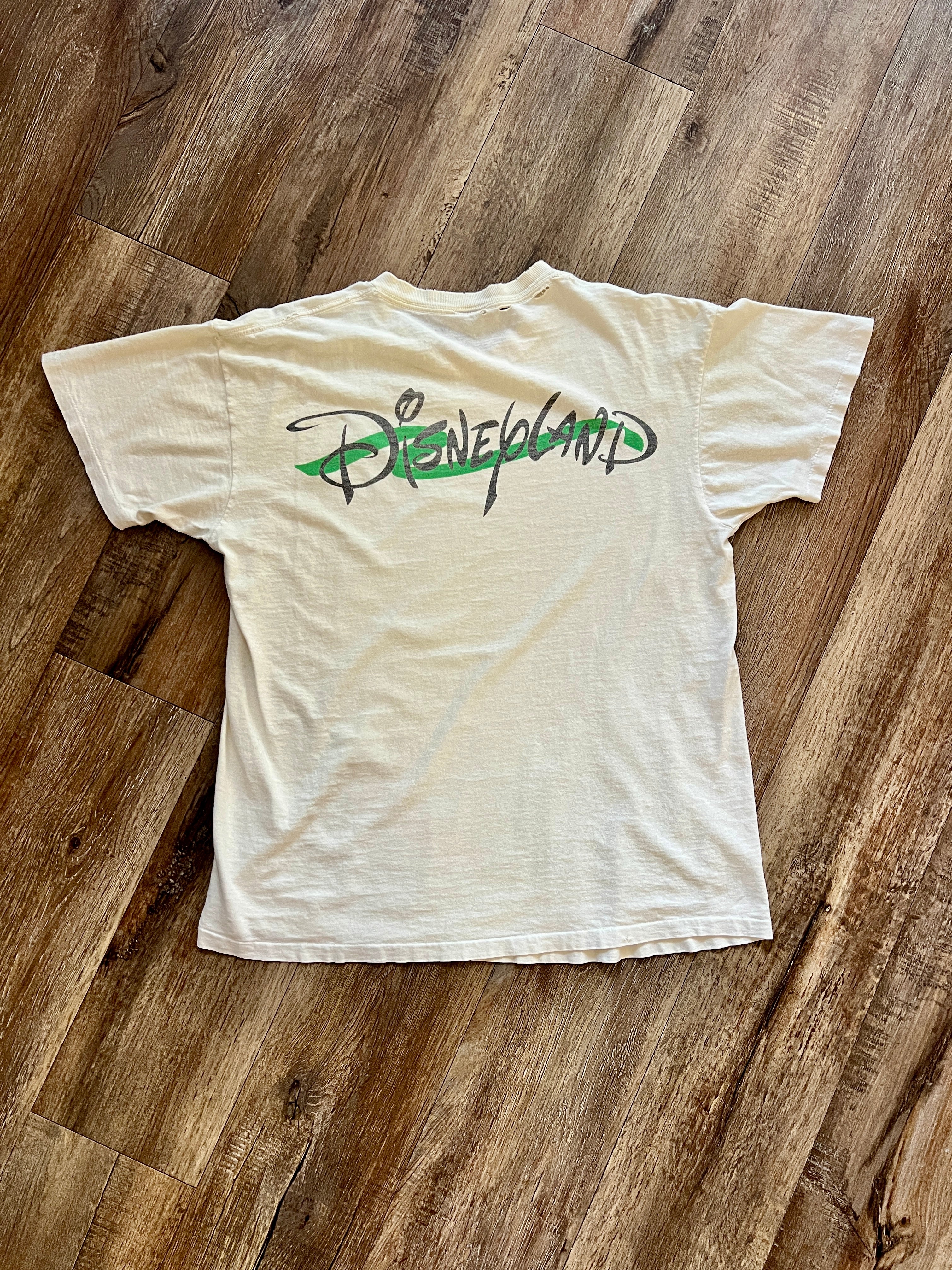 920 -White Big Face Goofy Disneyland Shirt - L