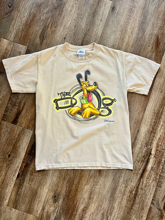 921 -Tan Winking Pluto The Dog Shirt - M