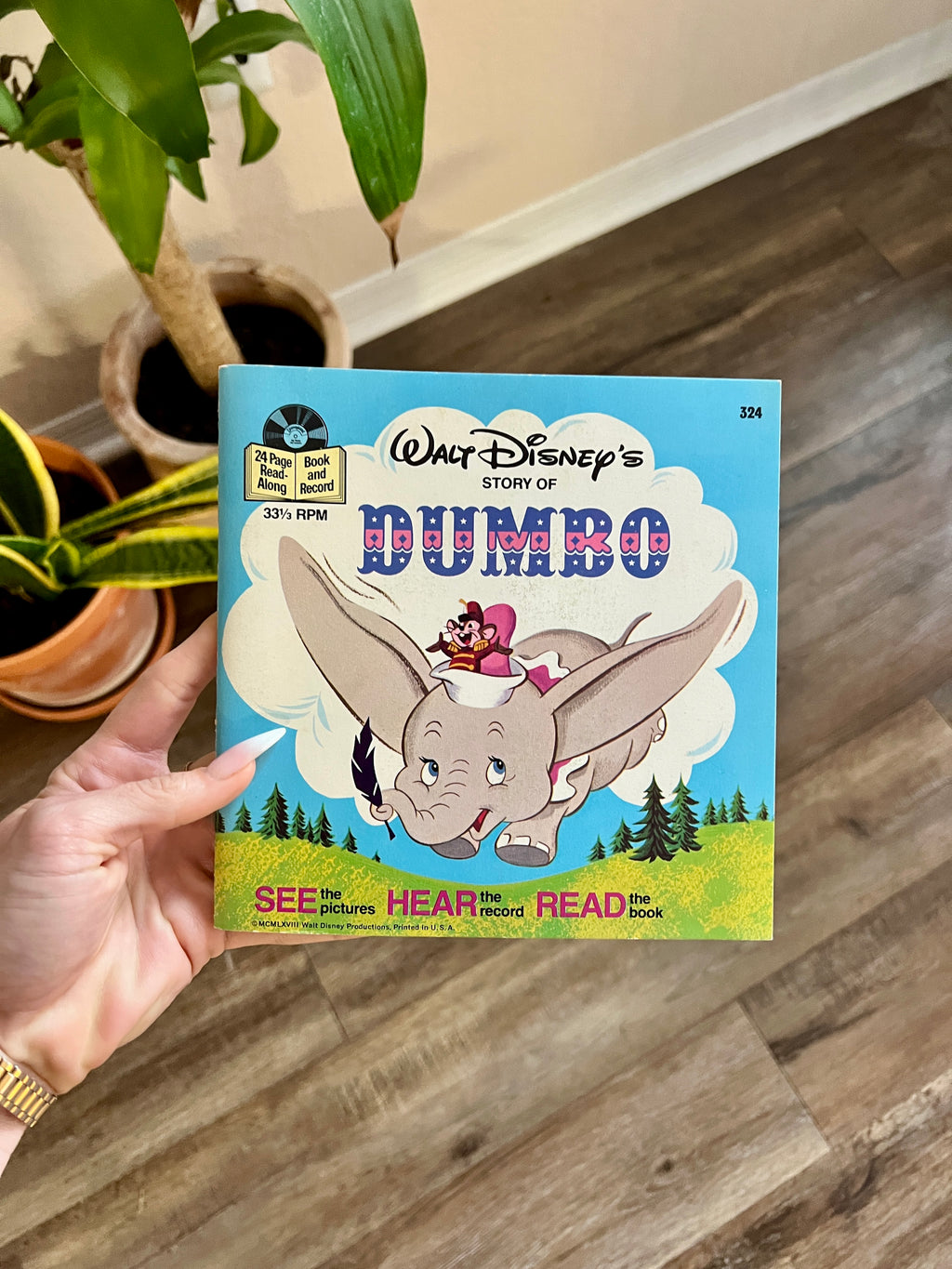 Dumbo Read Along Book & Record