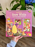 949 -Story & Songs from Snow White & The Seven Dwarfs Vinyl Record 33