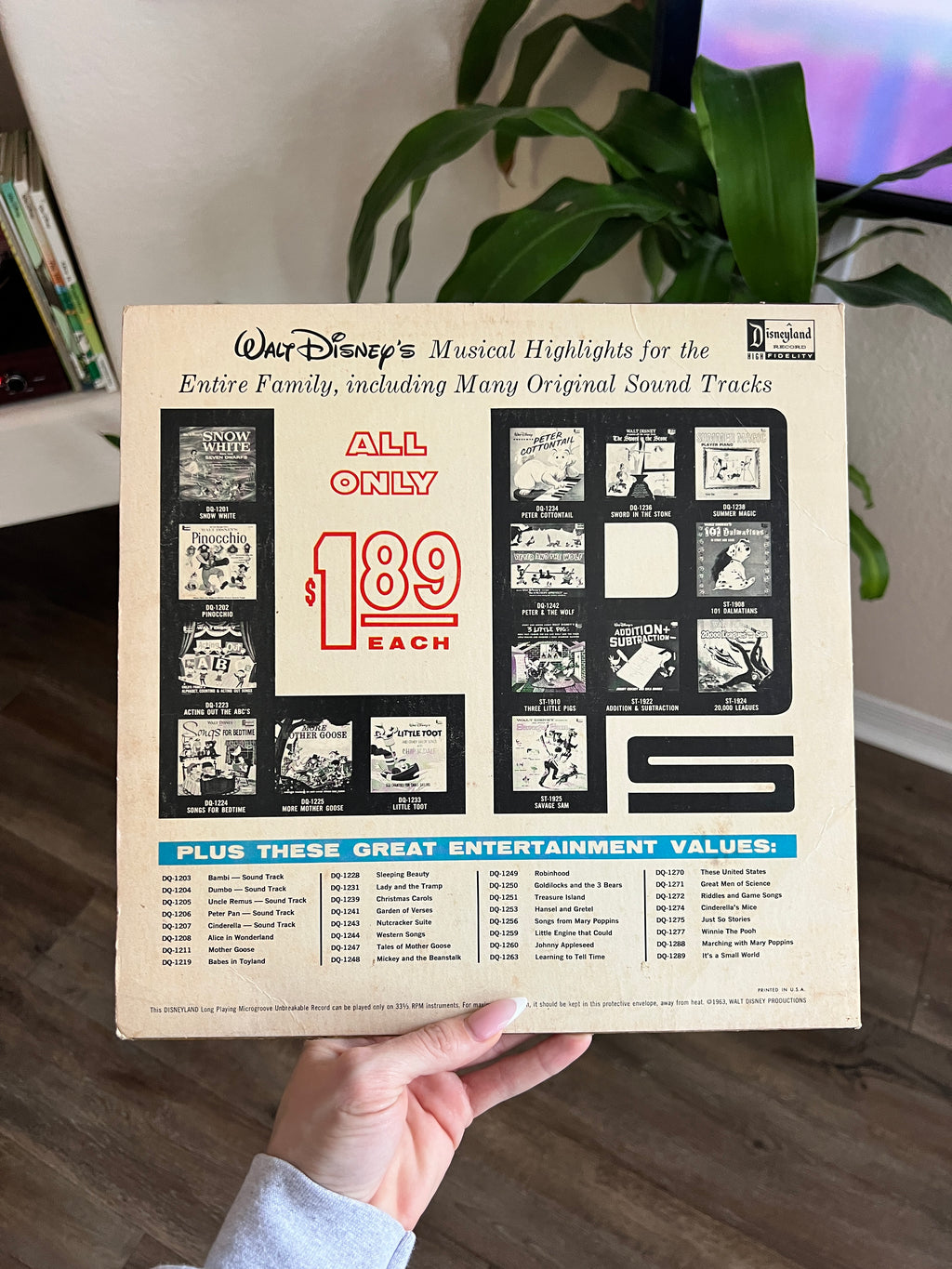957 -Tchaikovsky's The Nutcracker Suite Vinyl Record 33