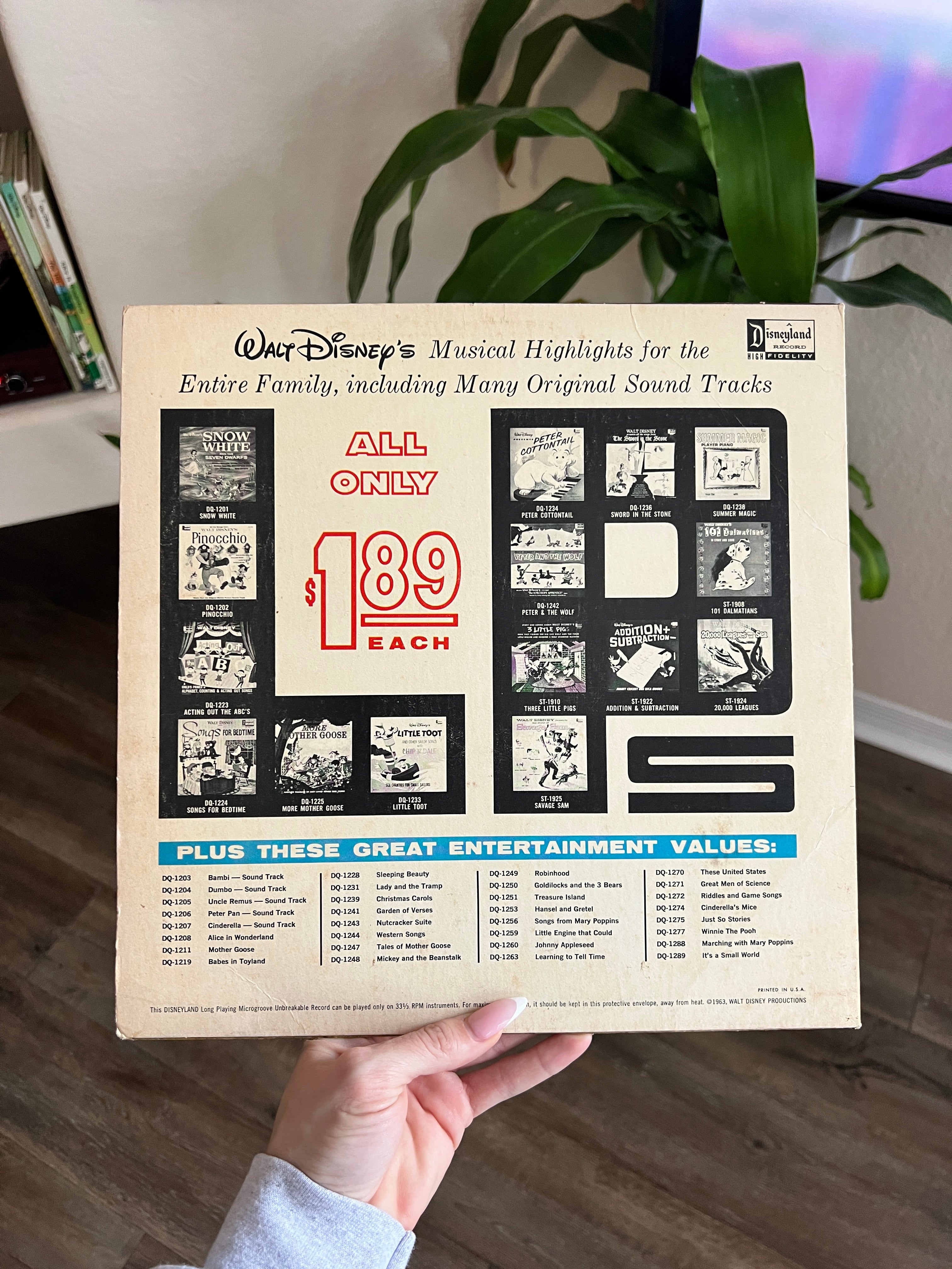 957 -Tchaikovsky's The Nutcracker Suite Vinyl Record 33