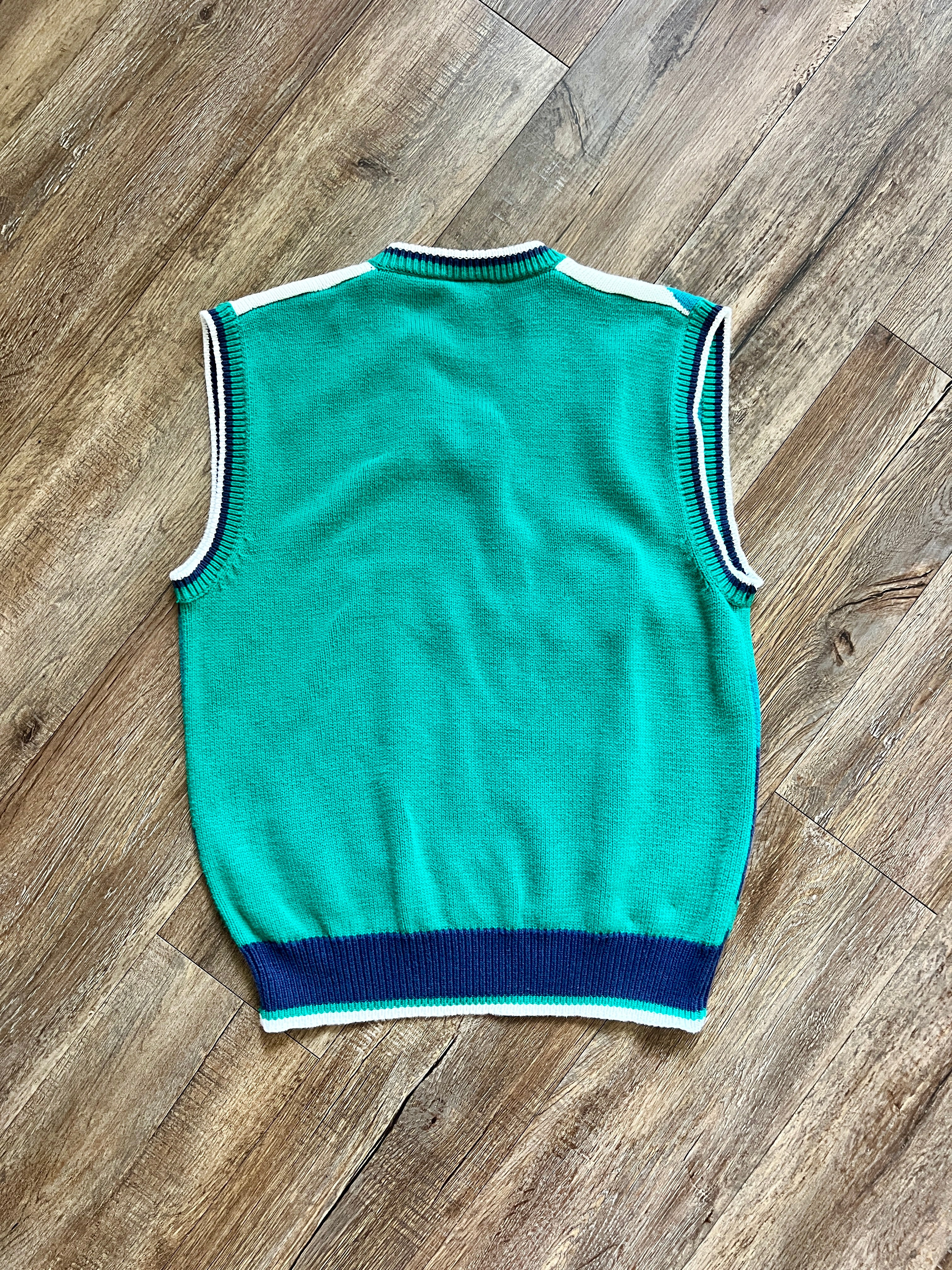1303 - Green & Blue Embroidered The Disney Store Mickey Golf Sweater Vest - M