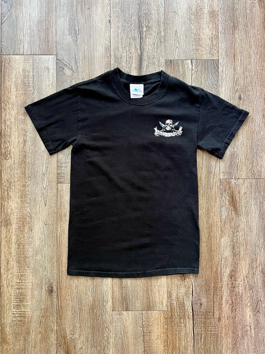 366 -Black Pirates of the Caribbean Flames Skull & Crossbones - S