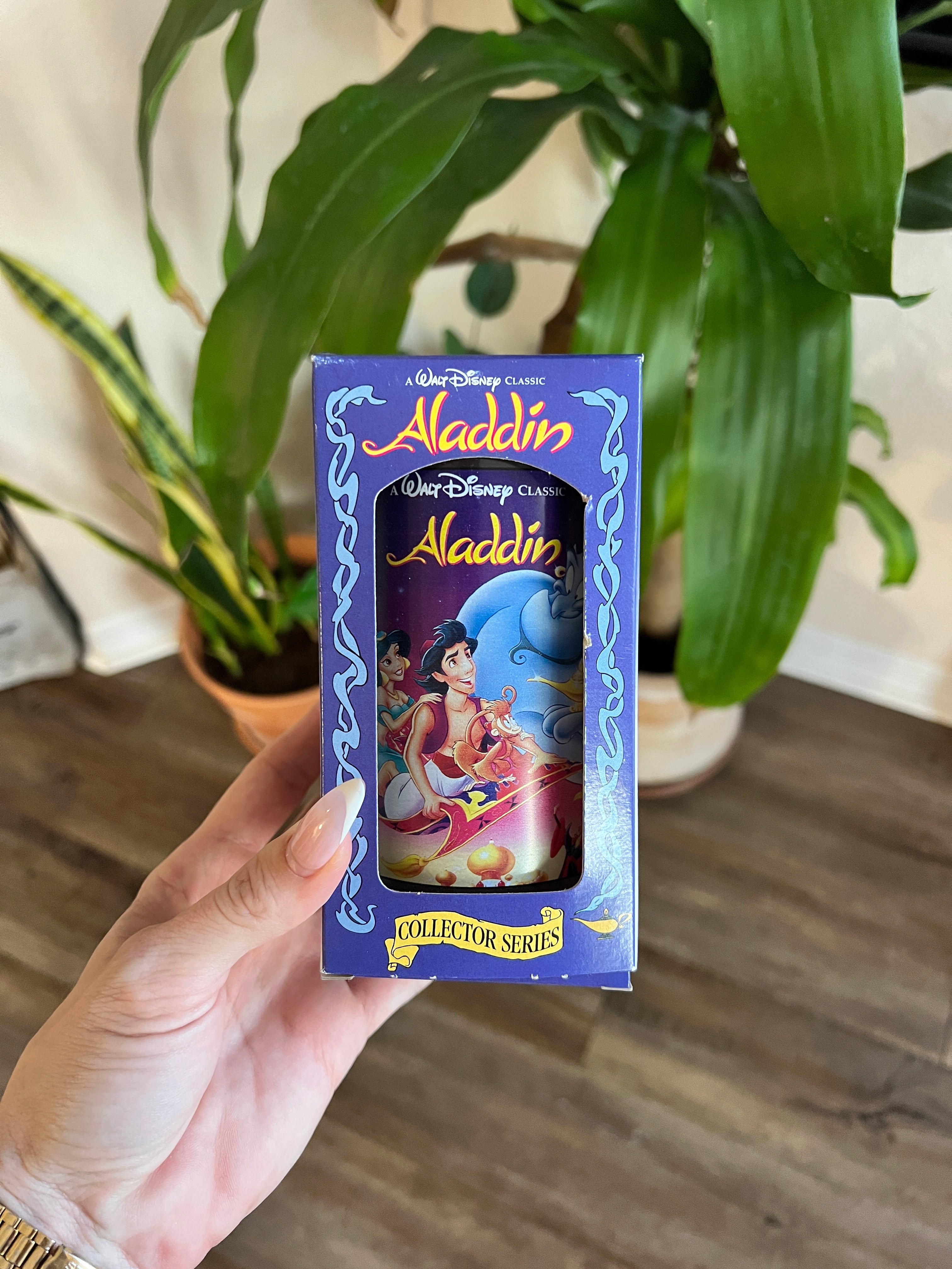 945 - Disney Collector Series Cups