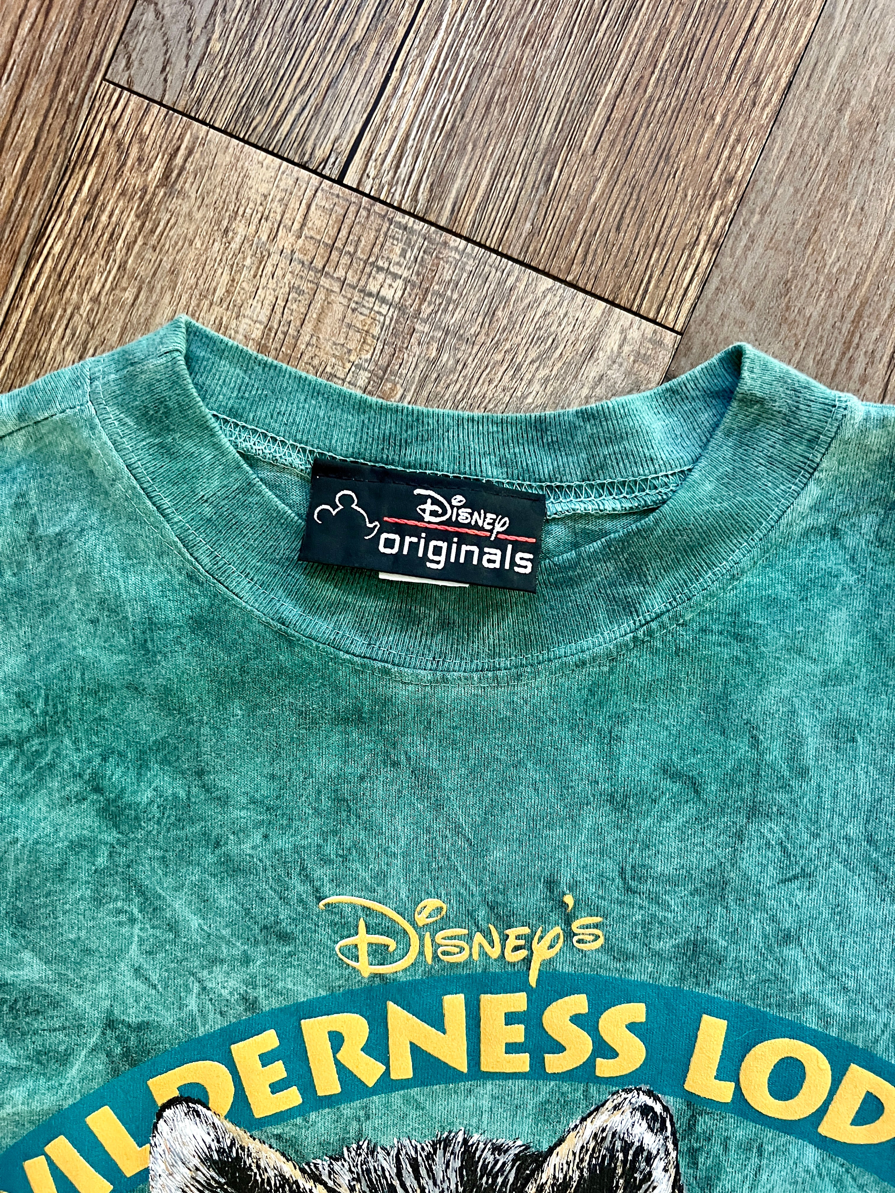 1368 - Green Tie-Dye Wilderness Lodge Wolf Shirt - OSFA