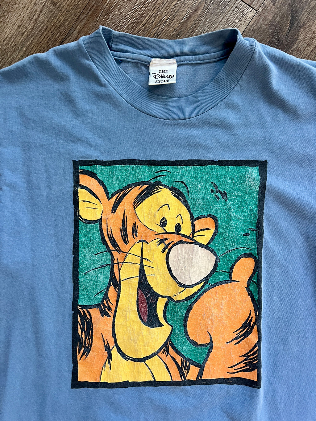 1337 - Blue Box Thumbs Up Tigger Shirt - M