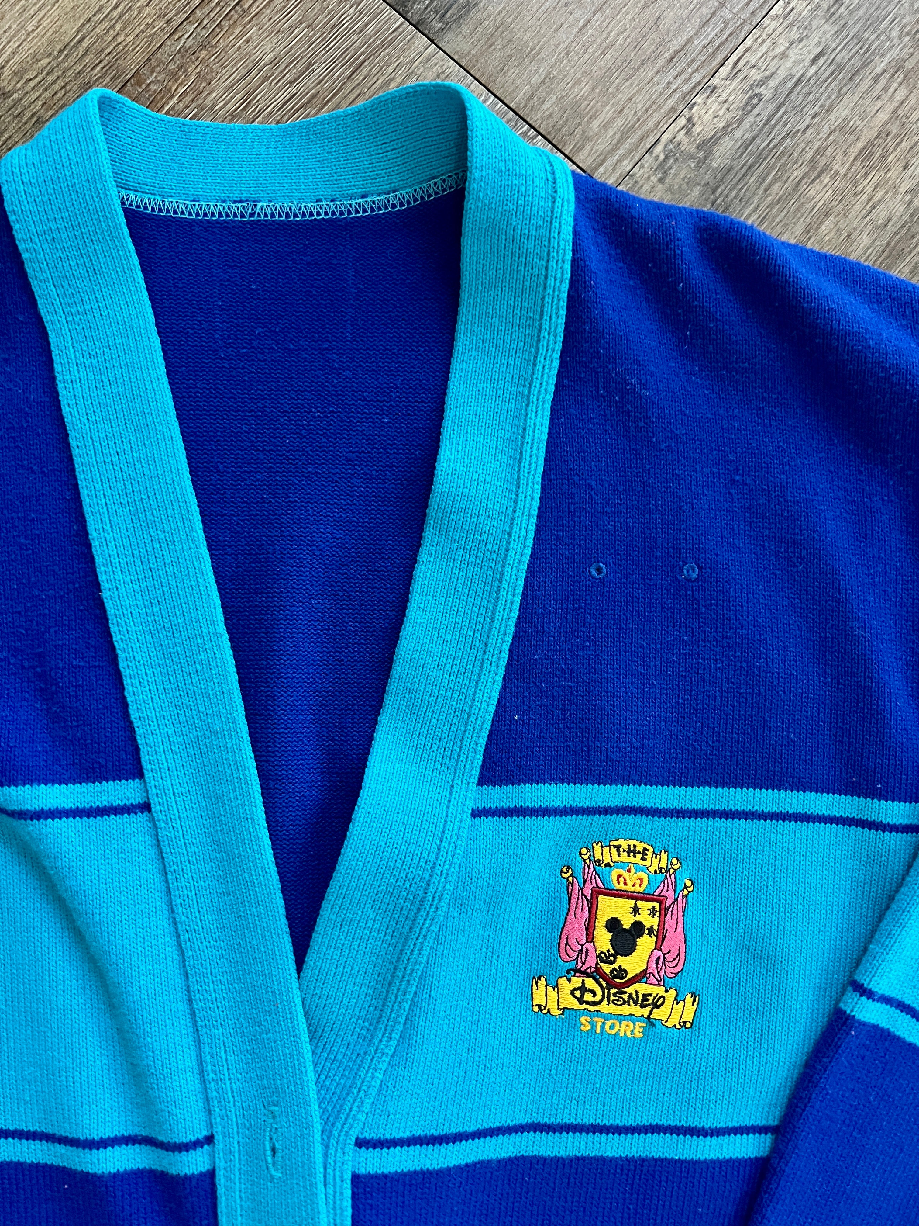 1339 - Blue & Teal The Disney Store Cast Member Sweater No Tag - NT / L