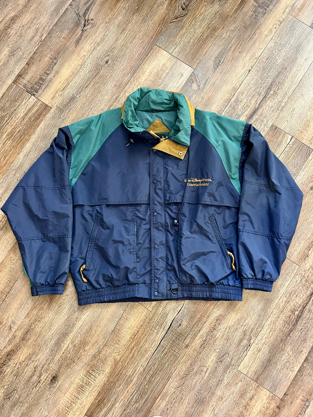 1347 - Green & Navy Walt Disney World Entertainment Jacket - XL