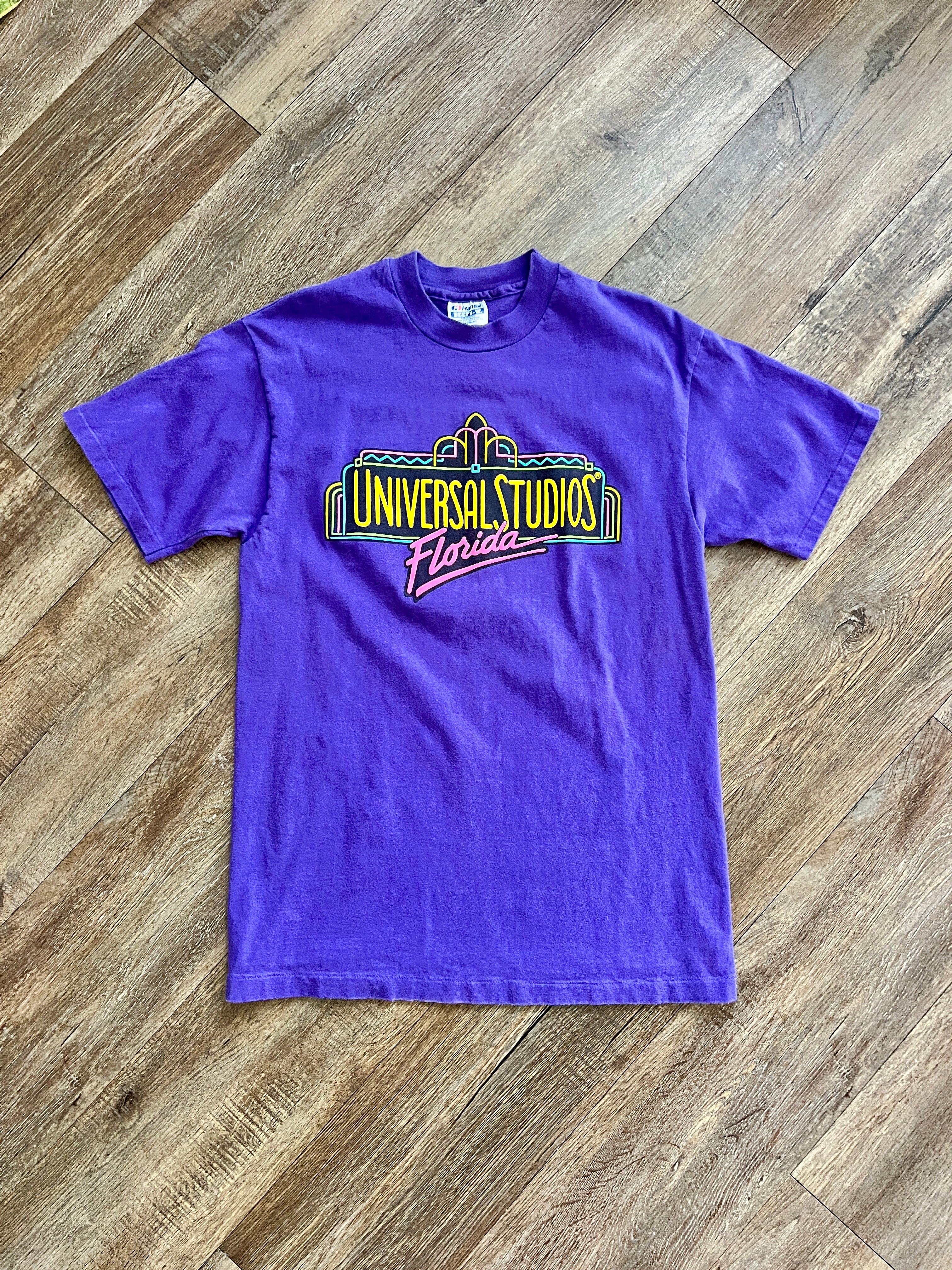 1355 - Purple Universal Studios Florida Shirt - M