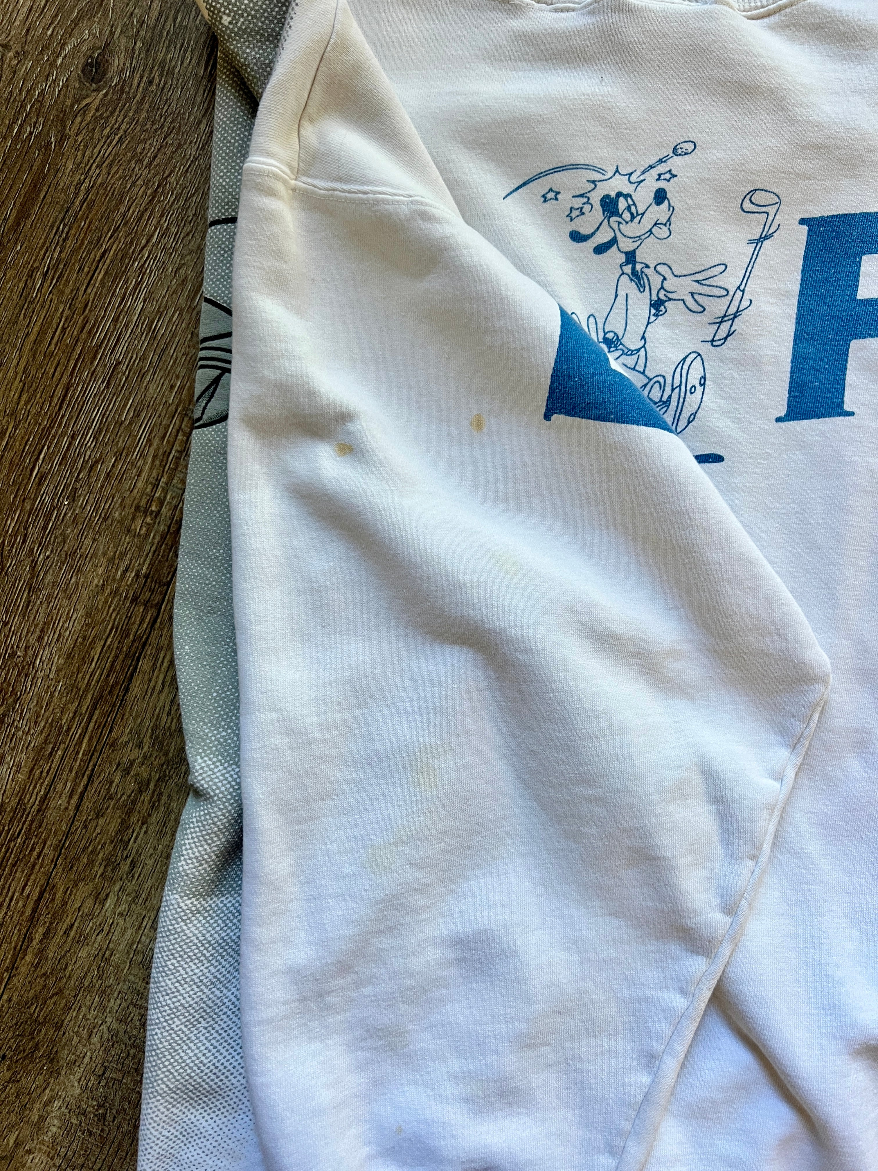 987 -White Golfing Donald FORE Back Hit Crewneck - XL