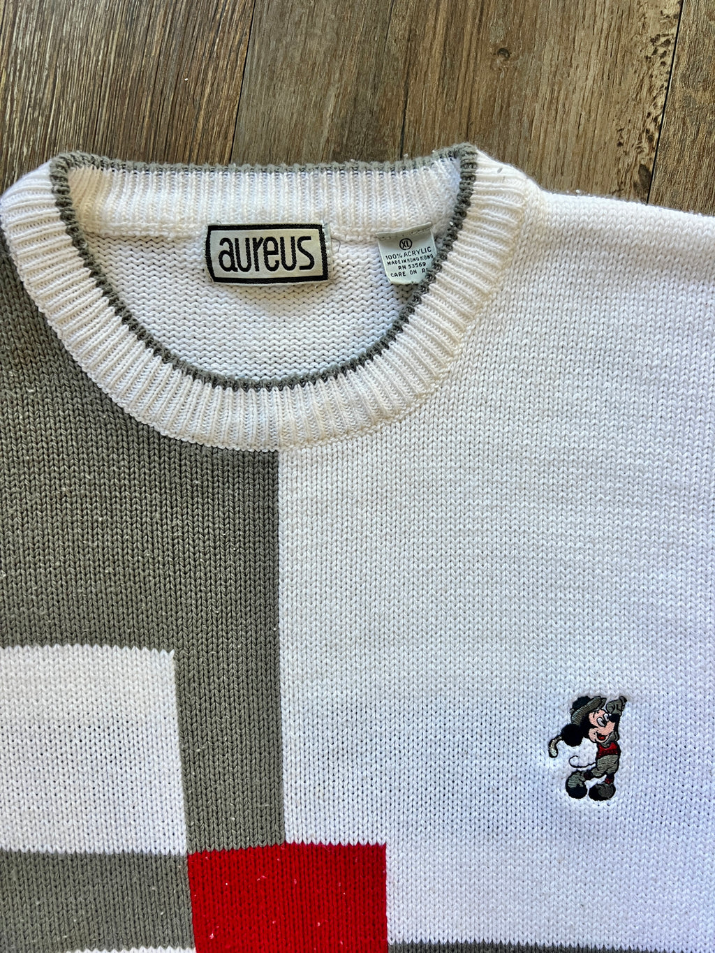 992 -White, Grey, & Red Embroidered Golfing Mickey Golf Sweater - XL