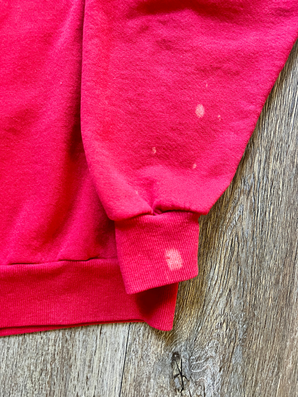 994 -Red Embroidered Pocket Golfing Mickey Back Hit Velva Sheen Crewneck - L
