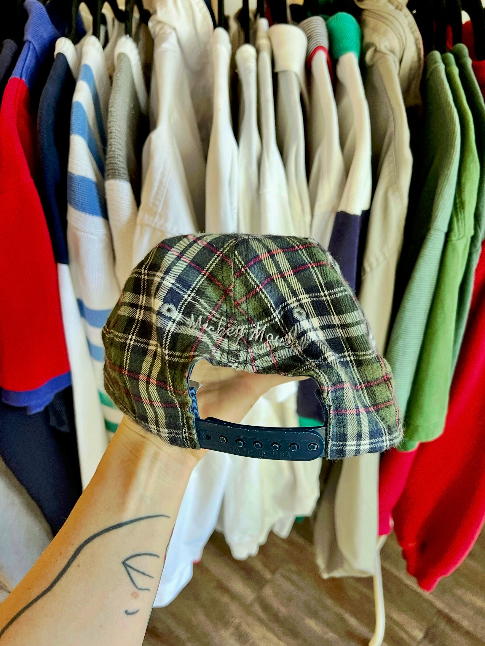 1031 - Green Plaid Mickey Face M Hat