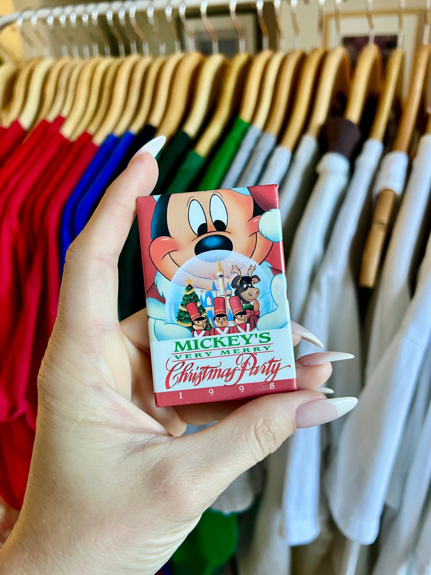 460 -1998 Mickey's Very Merry Christmas Party Button