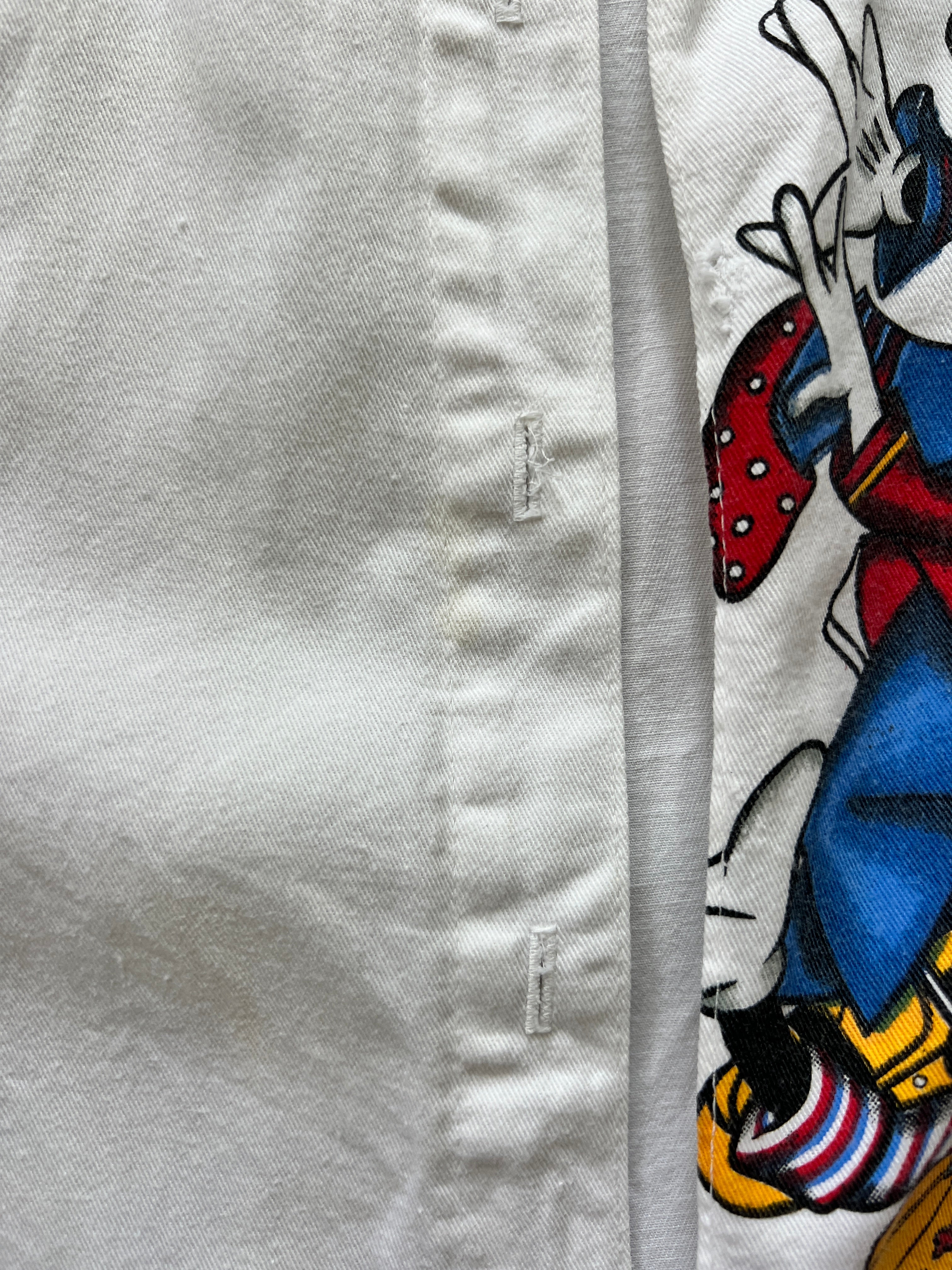 164 -White Sailor Mickey and Friends Button Up Sleeveless Shirt L